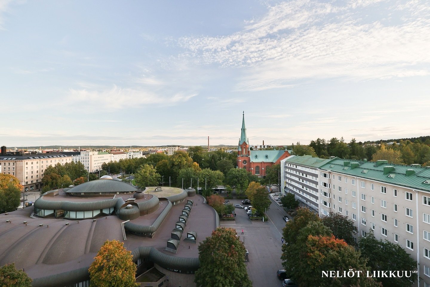 MAGEE PENTHOUSE myynniss&auml; Tampereen keskustast&auml; n&auml;ist&auml; maisemista! 

V&auml;litt&auml;&auml; @lkvtuomas @neliotliikkuu.lkv 

#asuntokuvaus #sisustuskuvaus #kiinteist&ouml;kuvaus #kotikuvaus #kotisisustus #sisustusinspiraatio #koti