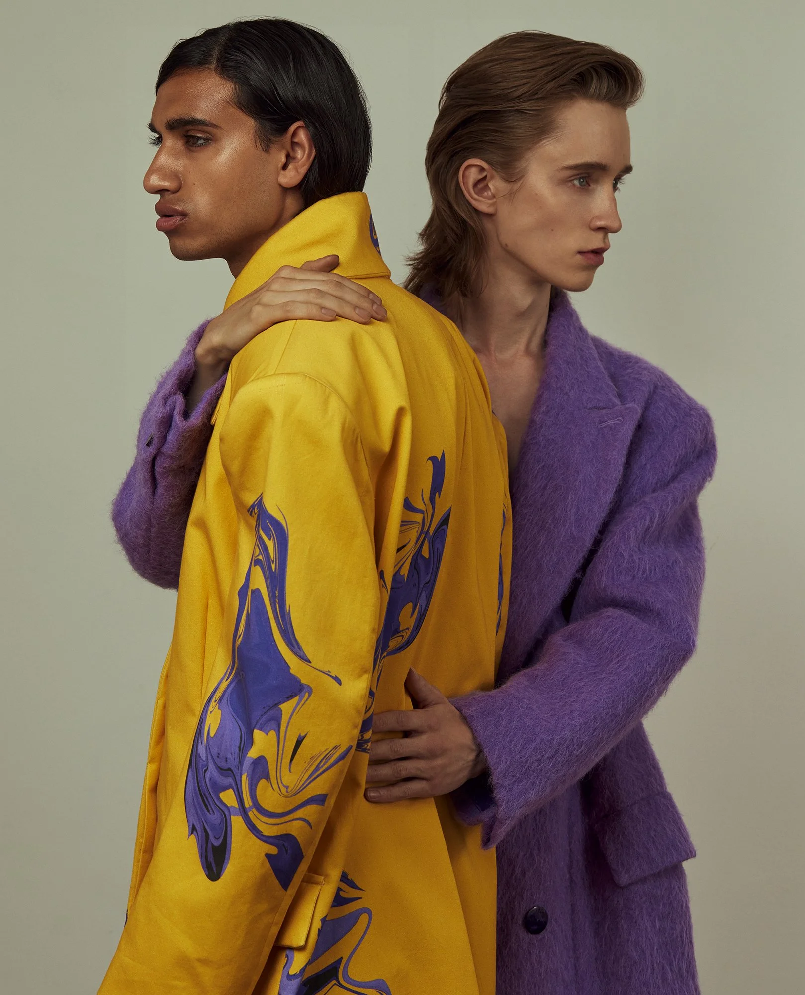 Back and White Fashion Editorial, natural light, Retoucher, Commercial Photographer, Beauty Photographer, Fashion Photographer in Stockholm, 
Svartvit, Mode, Magasin, utomhus, Retusch, Reklamfotograf, Skönhetsfotograf, Modefotograf, Fotograf i Stockh