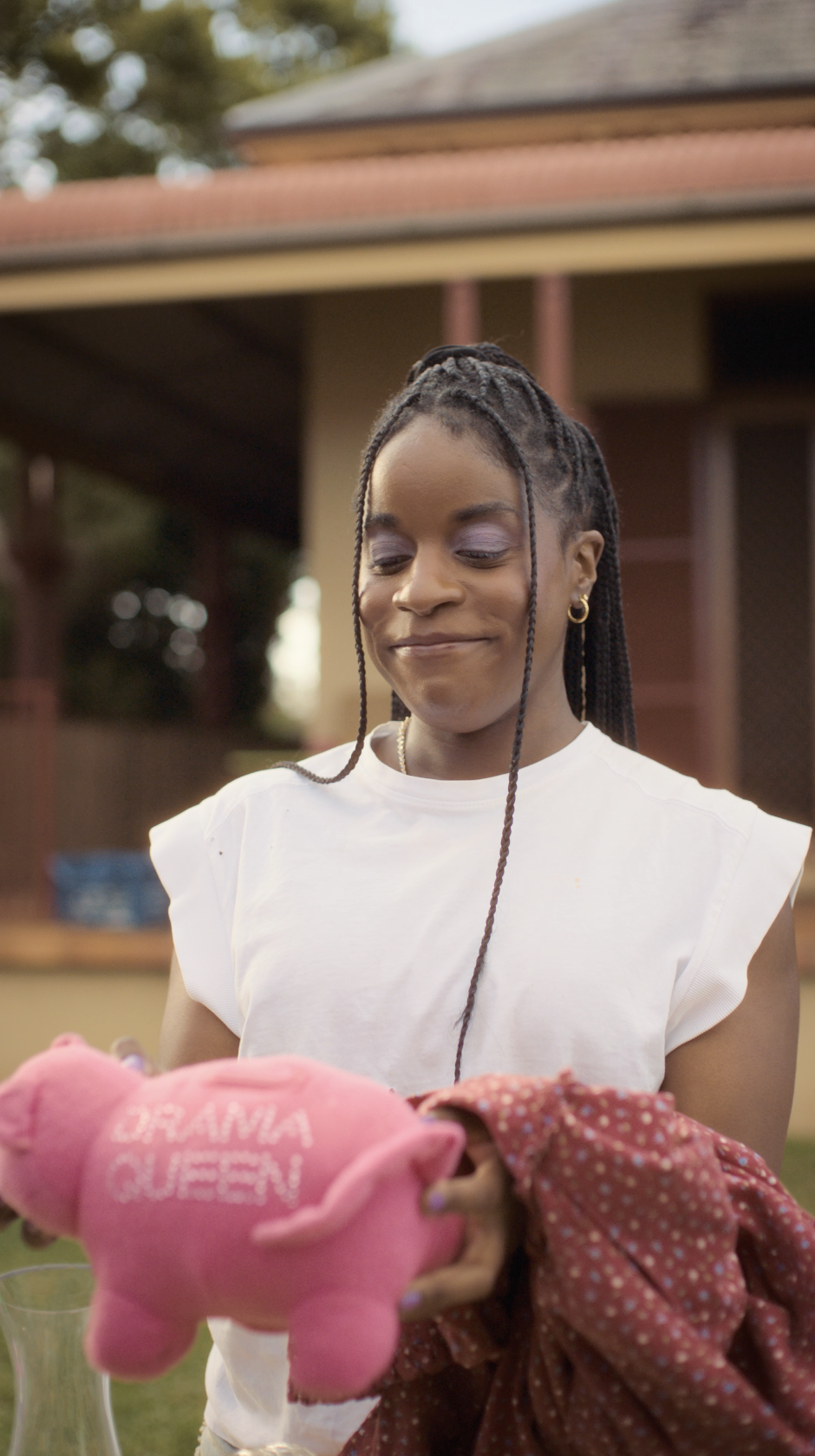 017_Going Home_ Isabella Andronos_Belinda Jombwe_Screen Australia1.png