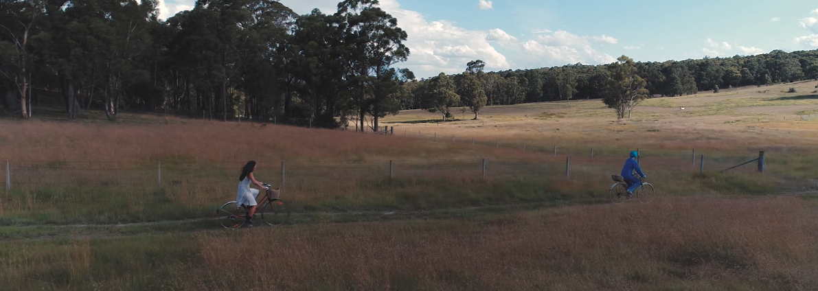 Isabella Andronos_Sparrows_Music Video9.png