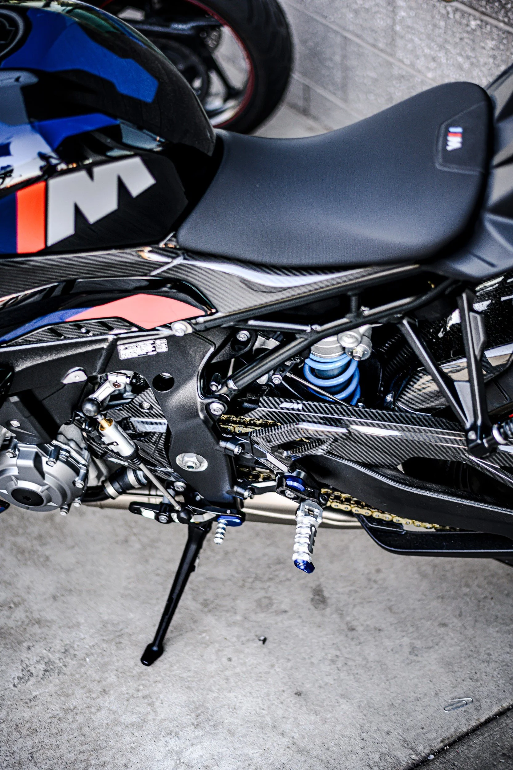 JUM_7050-1 (Custom).jpg