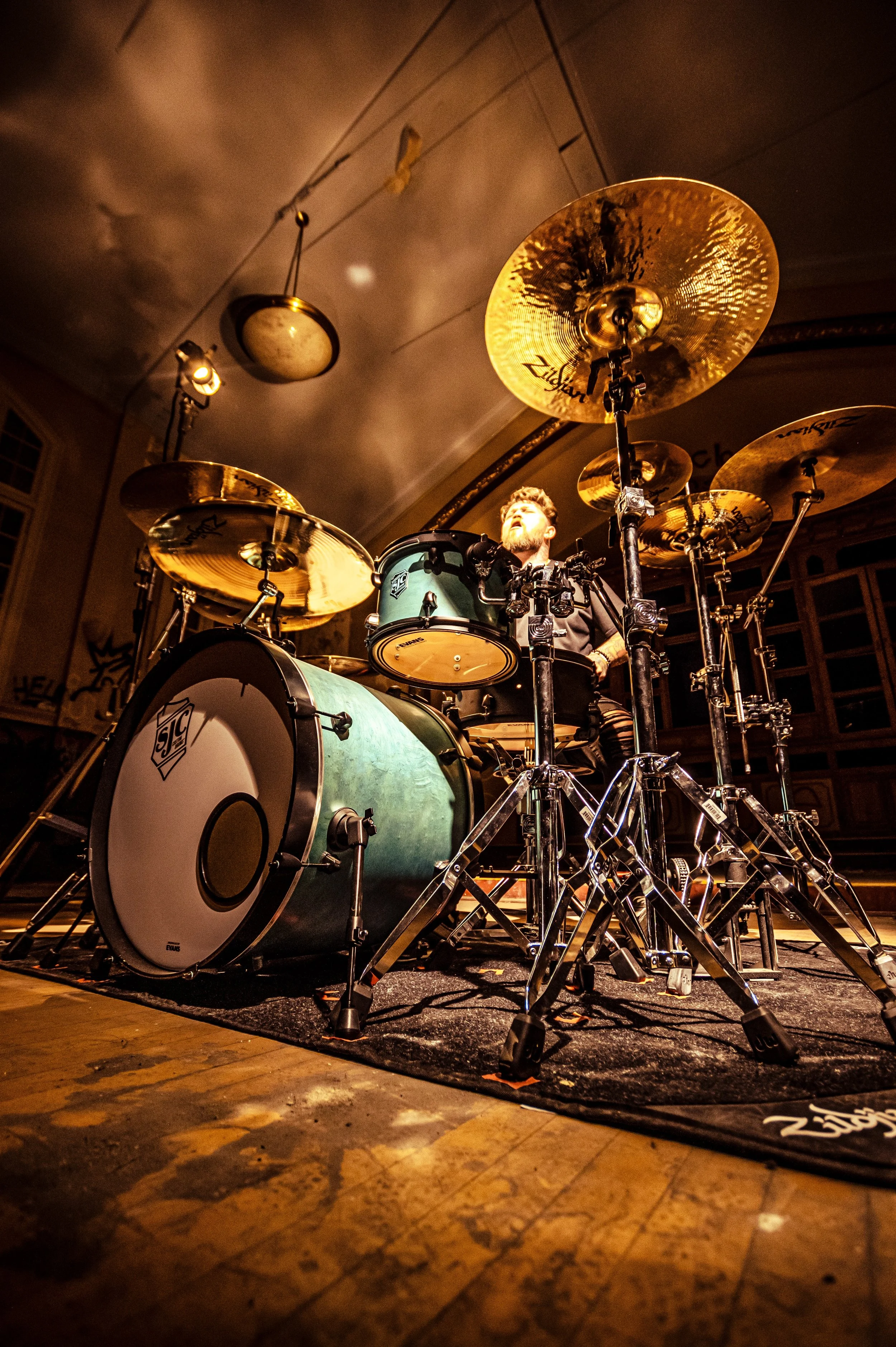 JUM_9377 (Custom).jpg