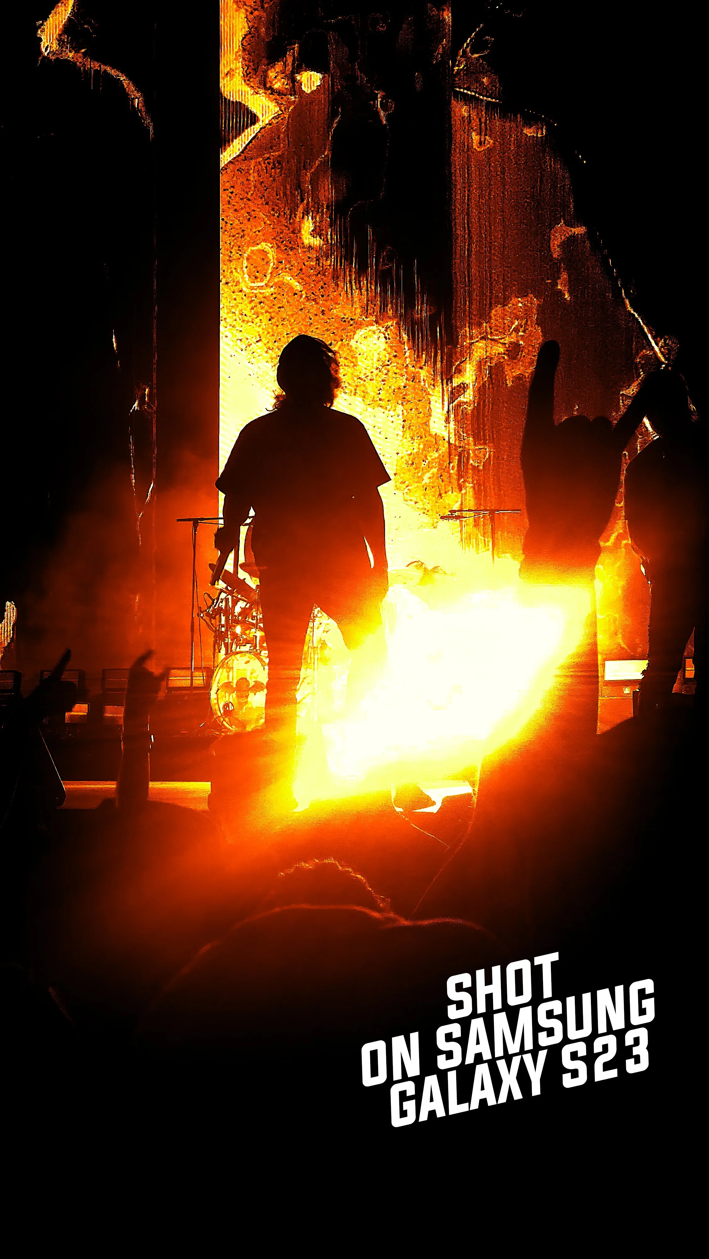 Avenged Sevenfold and Falling In Reverse (Phone)