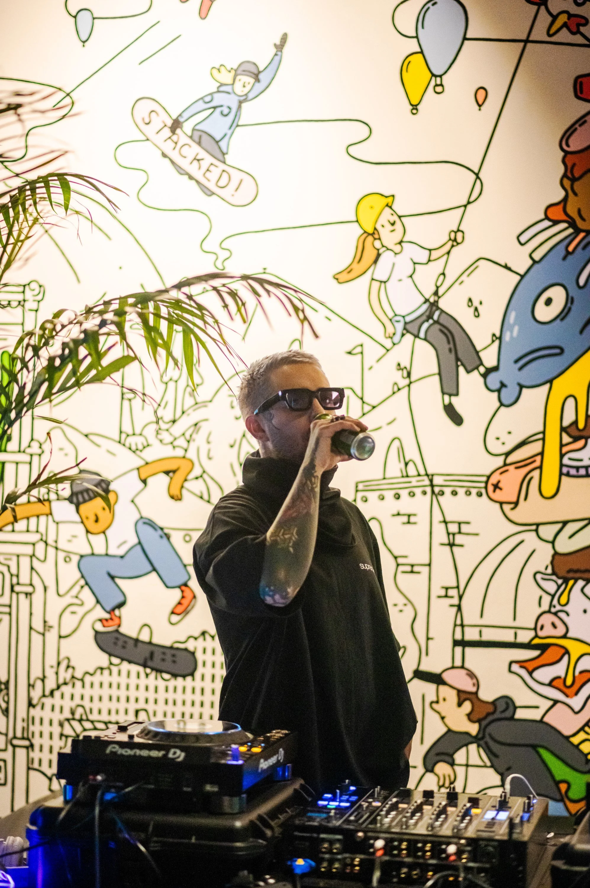 JUM_4980 (Custom).jpg