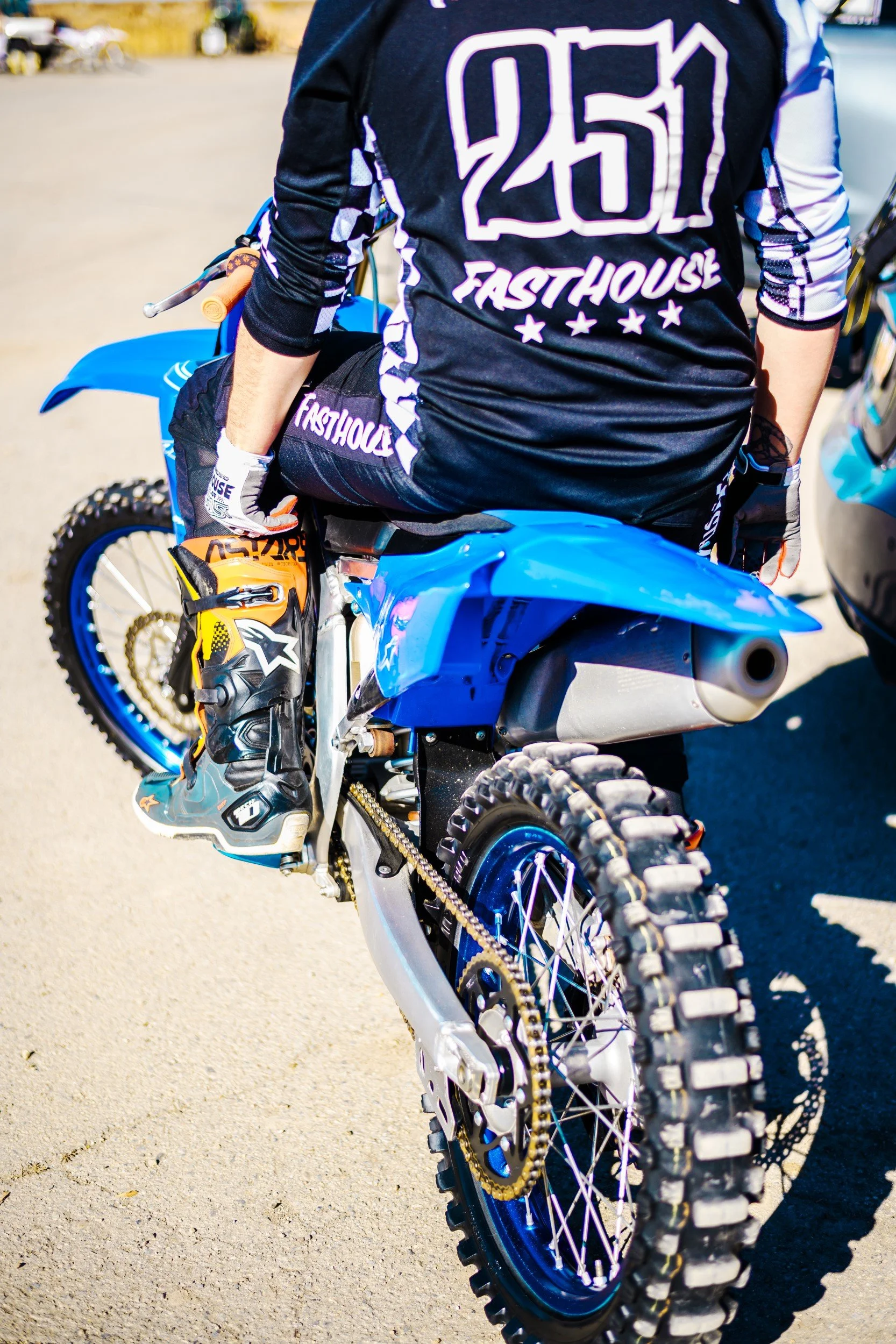 JUM_0563-1 (Custom).jpg