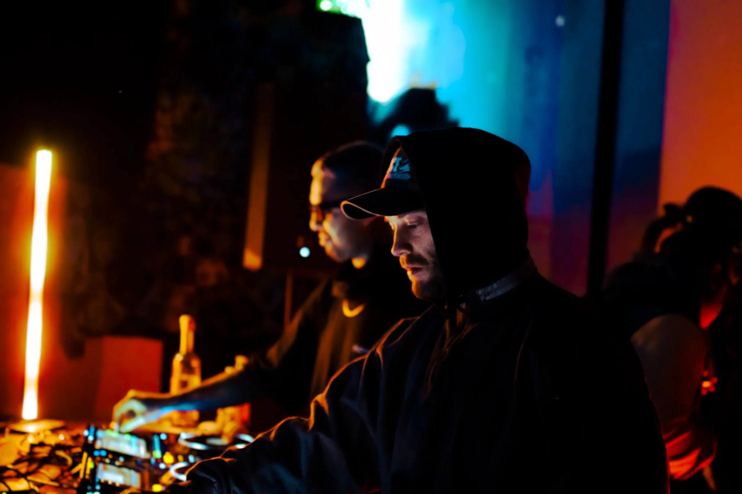 JUM_5122 (Custom).jpg