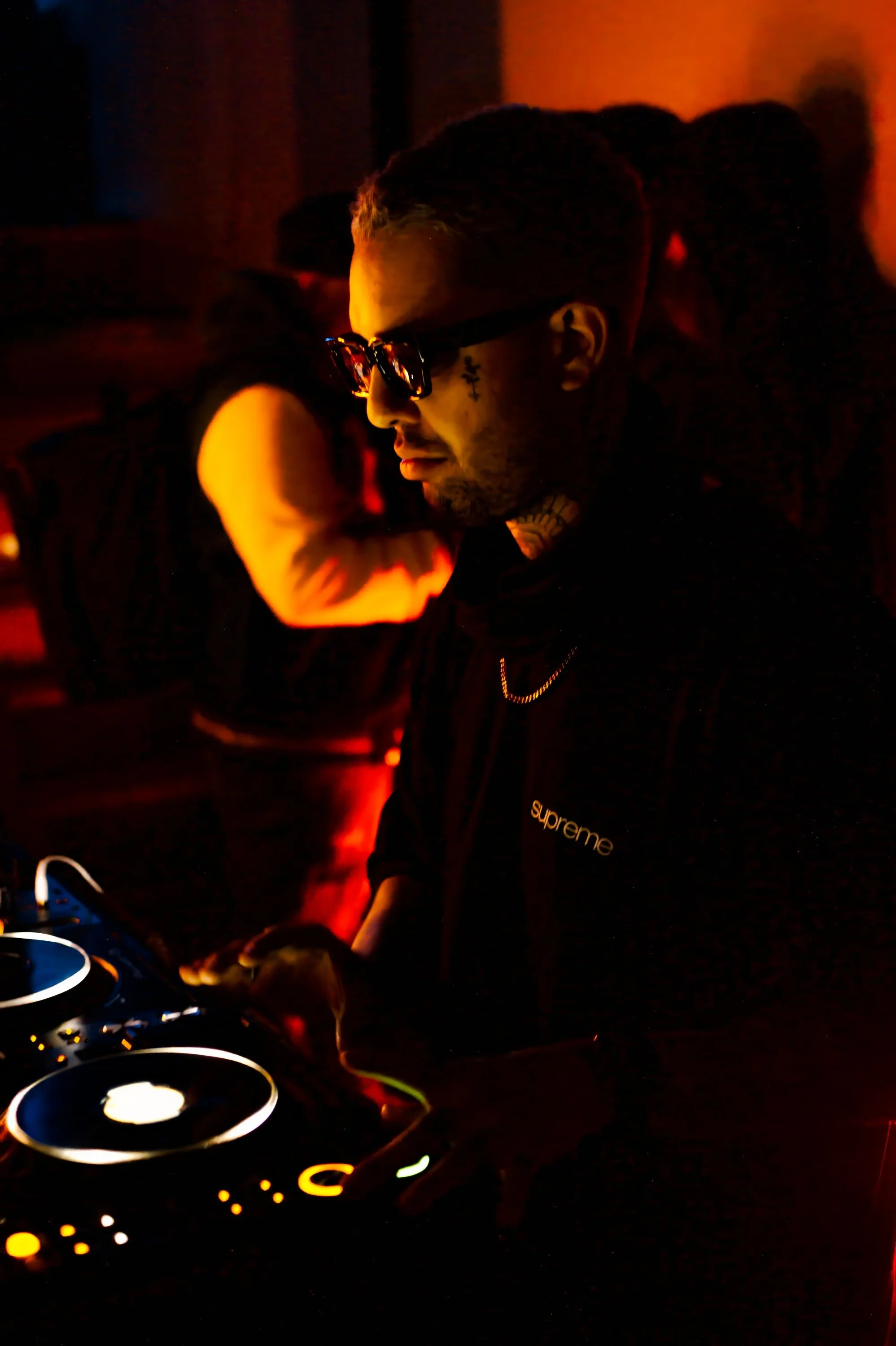 JUM_5137 (Custom).jpg