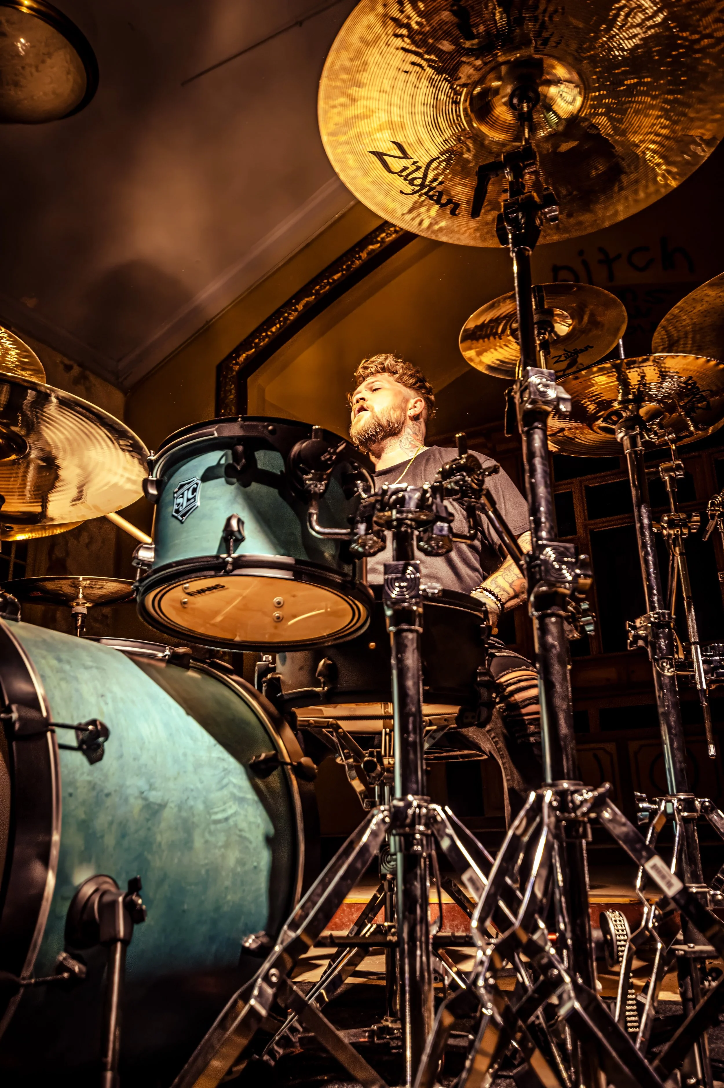 JUM_9382 (Custom).jpg