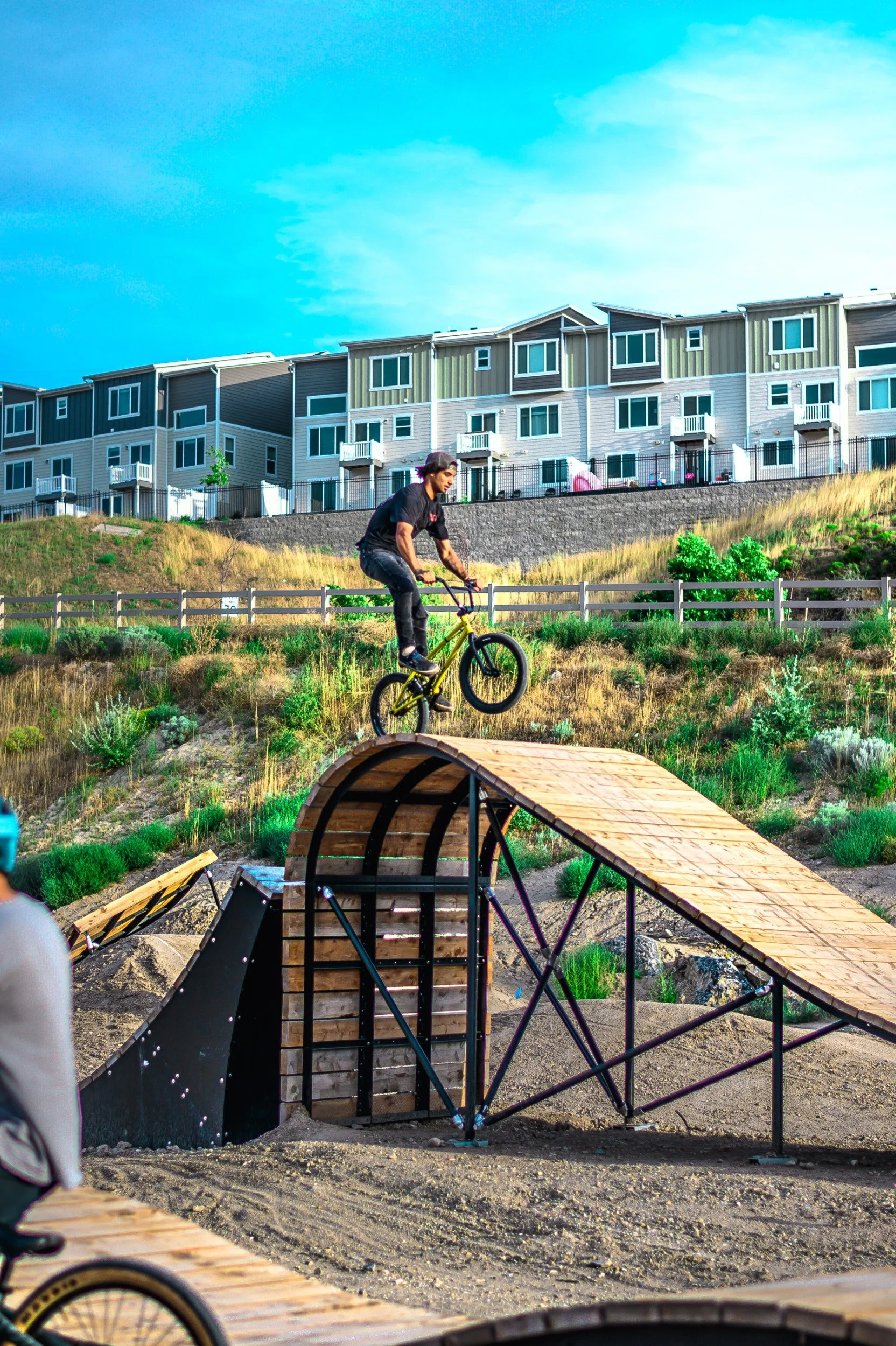 JUM_5223-1 (Custom).jpg