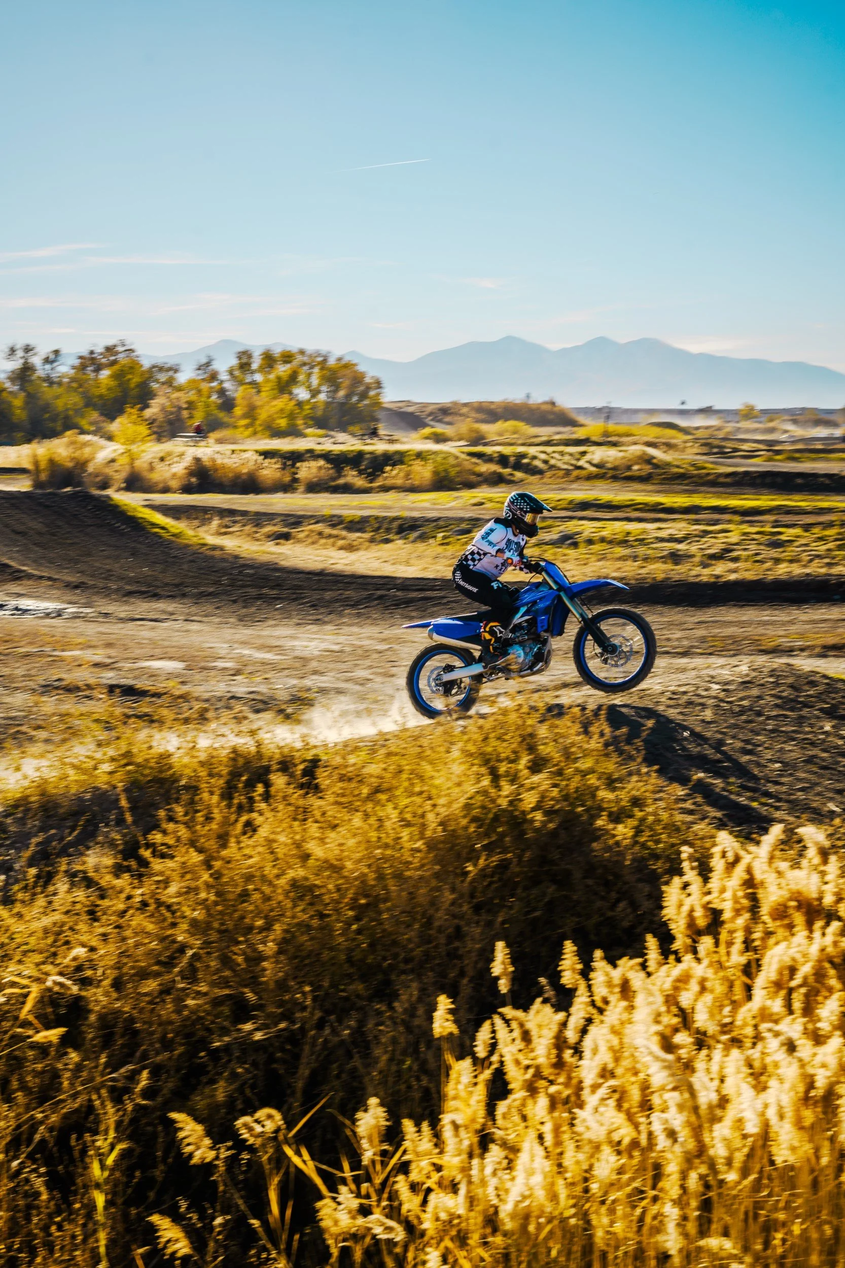 JUM_1057-1 (Custom).jpg