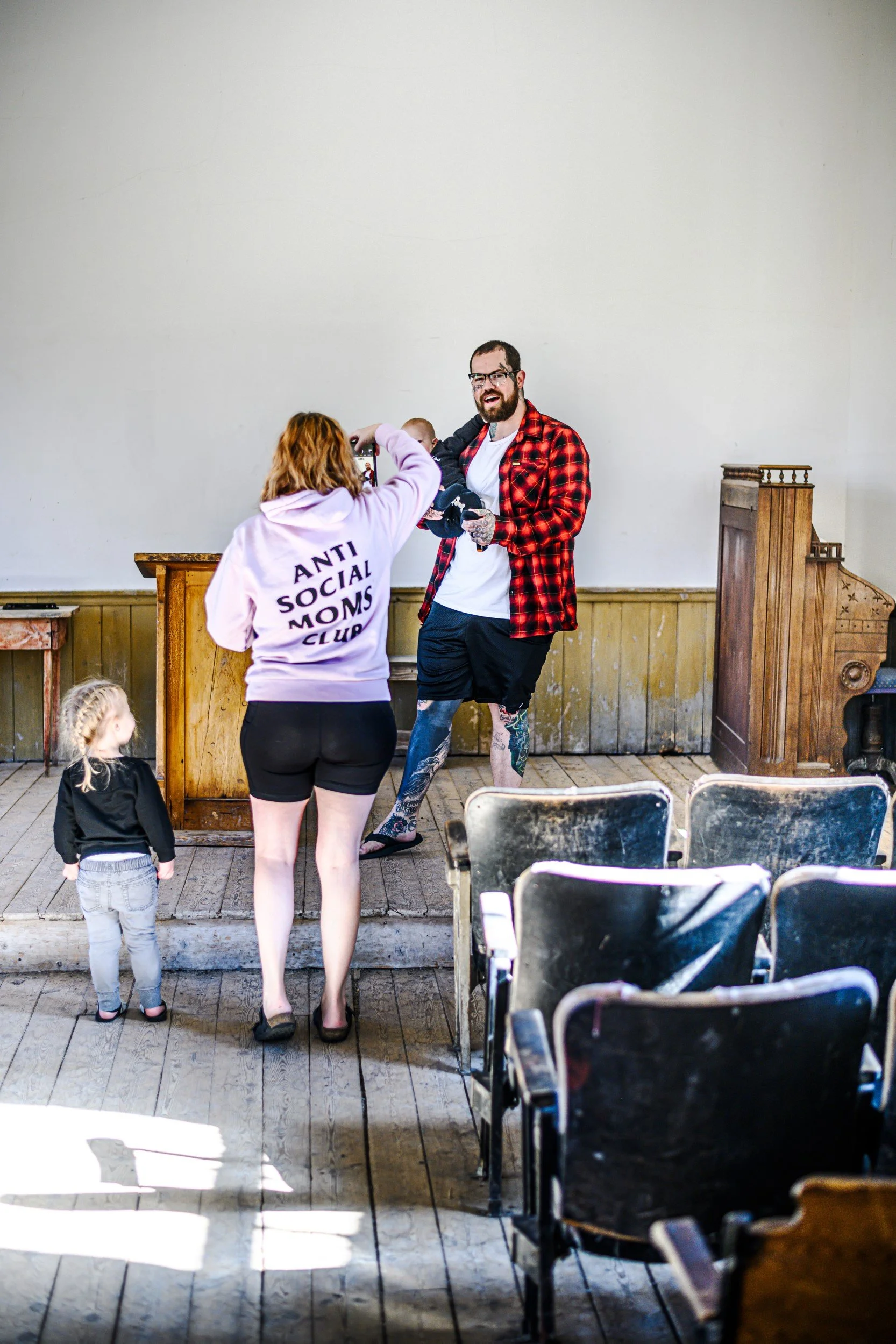 JUM_6952-1 (Custom).jpg