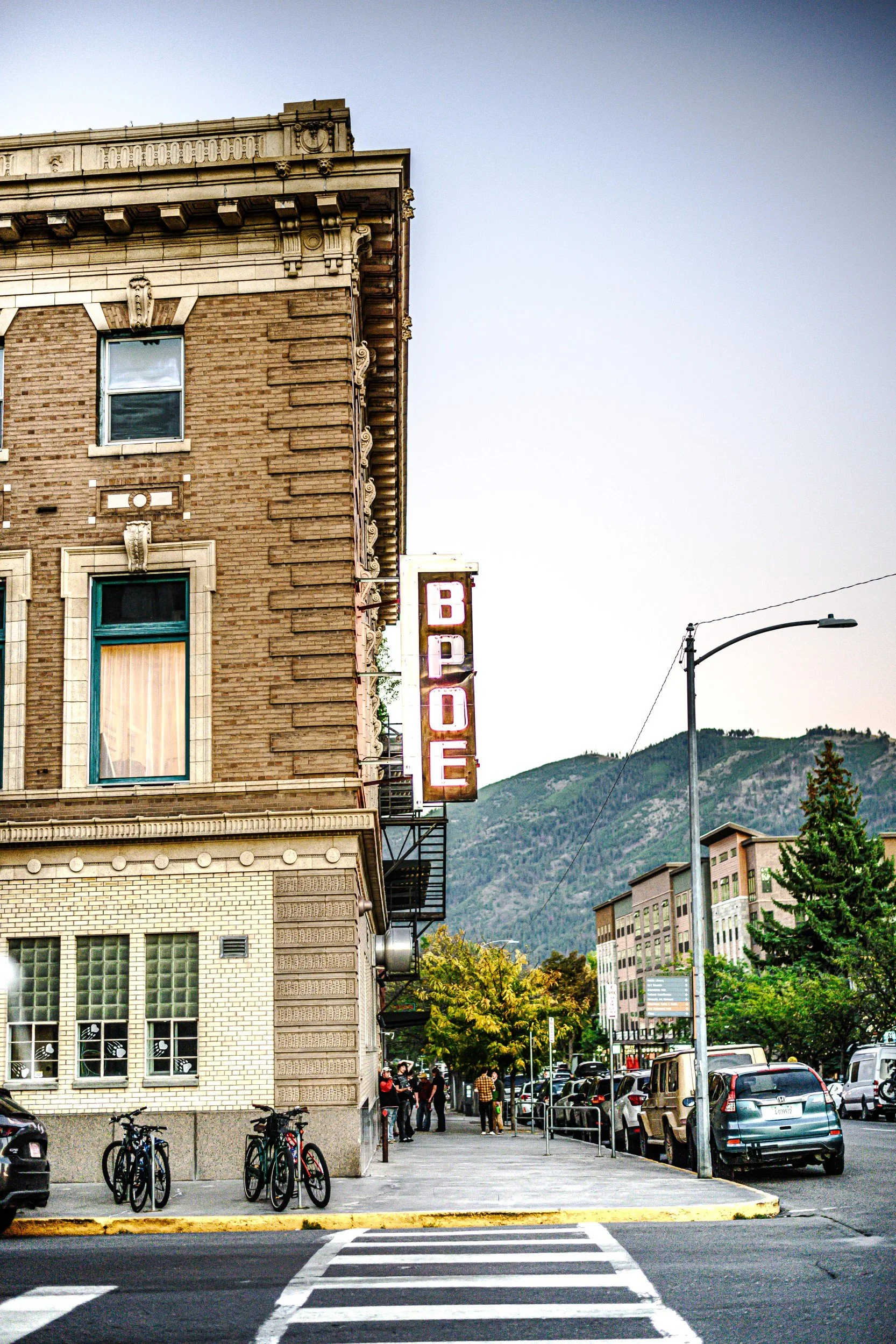 JUM_7058-1 (Custom).jpg