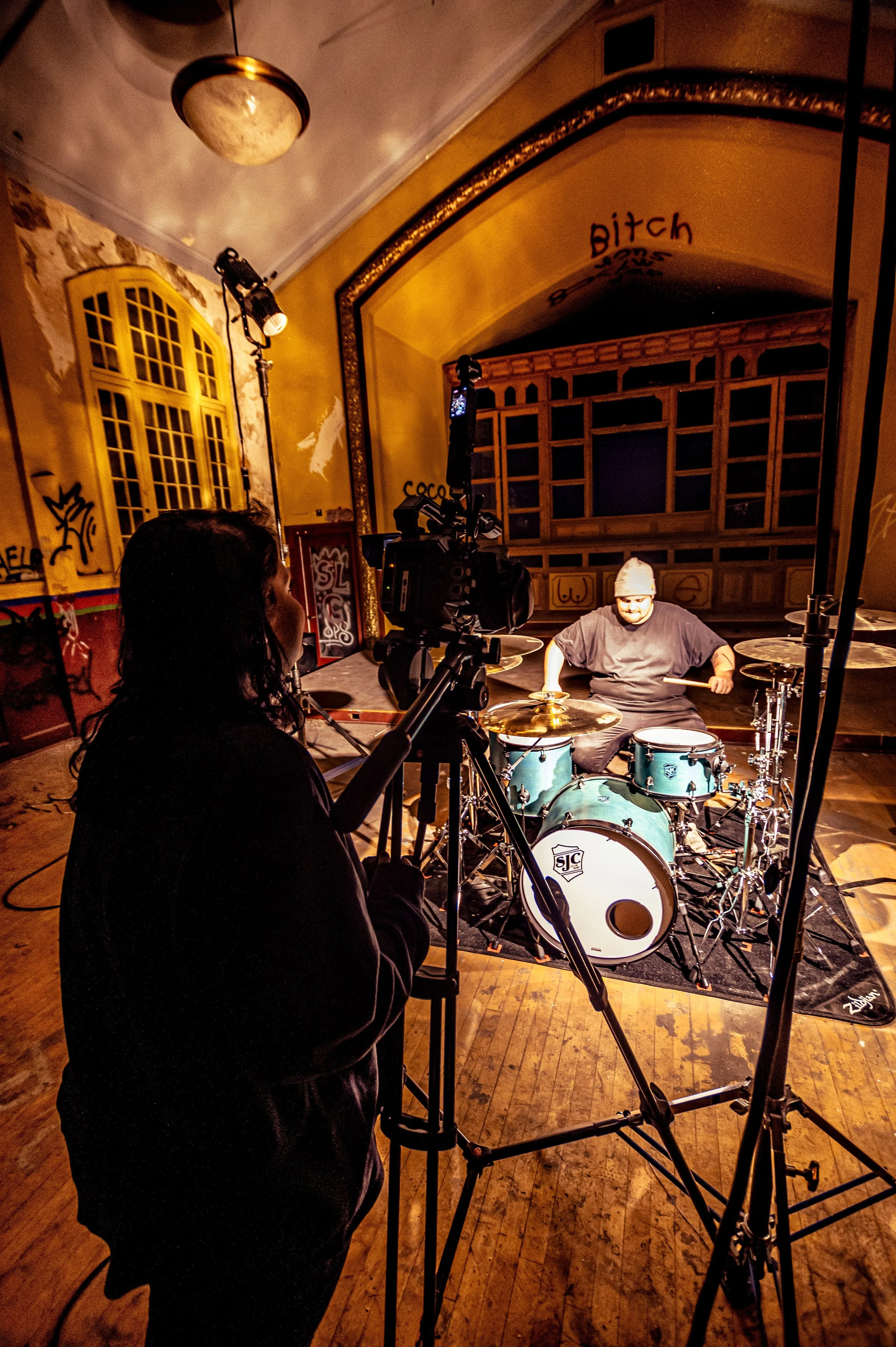 JUM_9330 (Custom).jpg