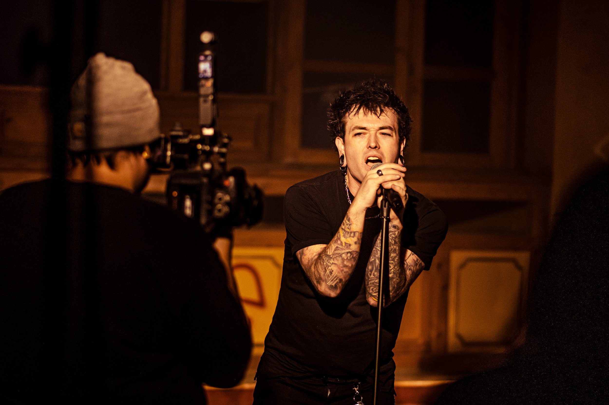 JUM_9202-1 (Custom).jpg