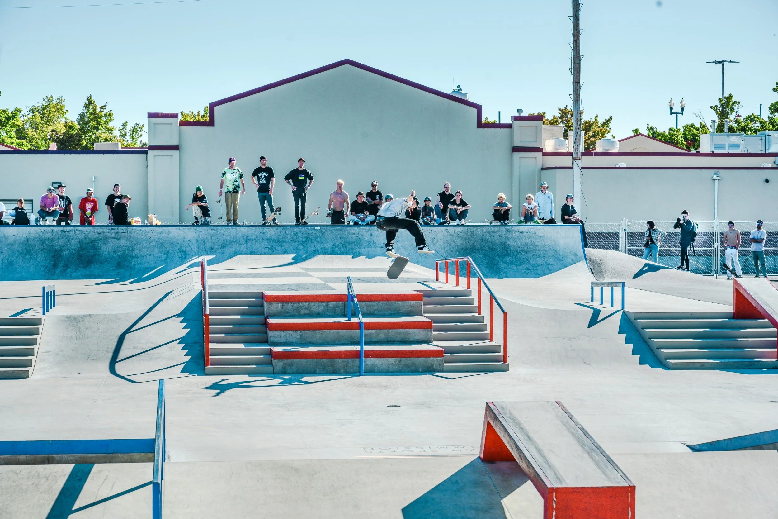 JUM_8699-1 (Custom).jpg