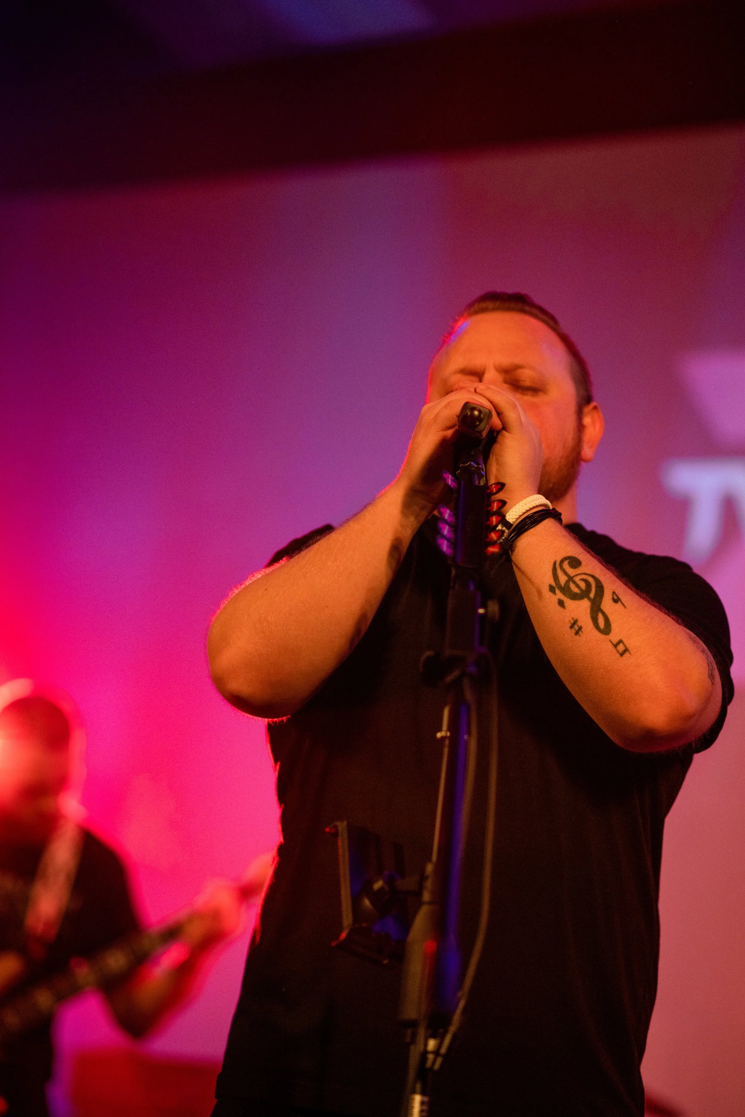 JUM_2441-2 (Custom).jpg