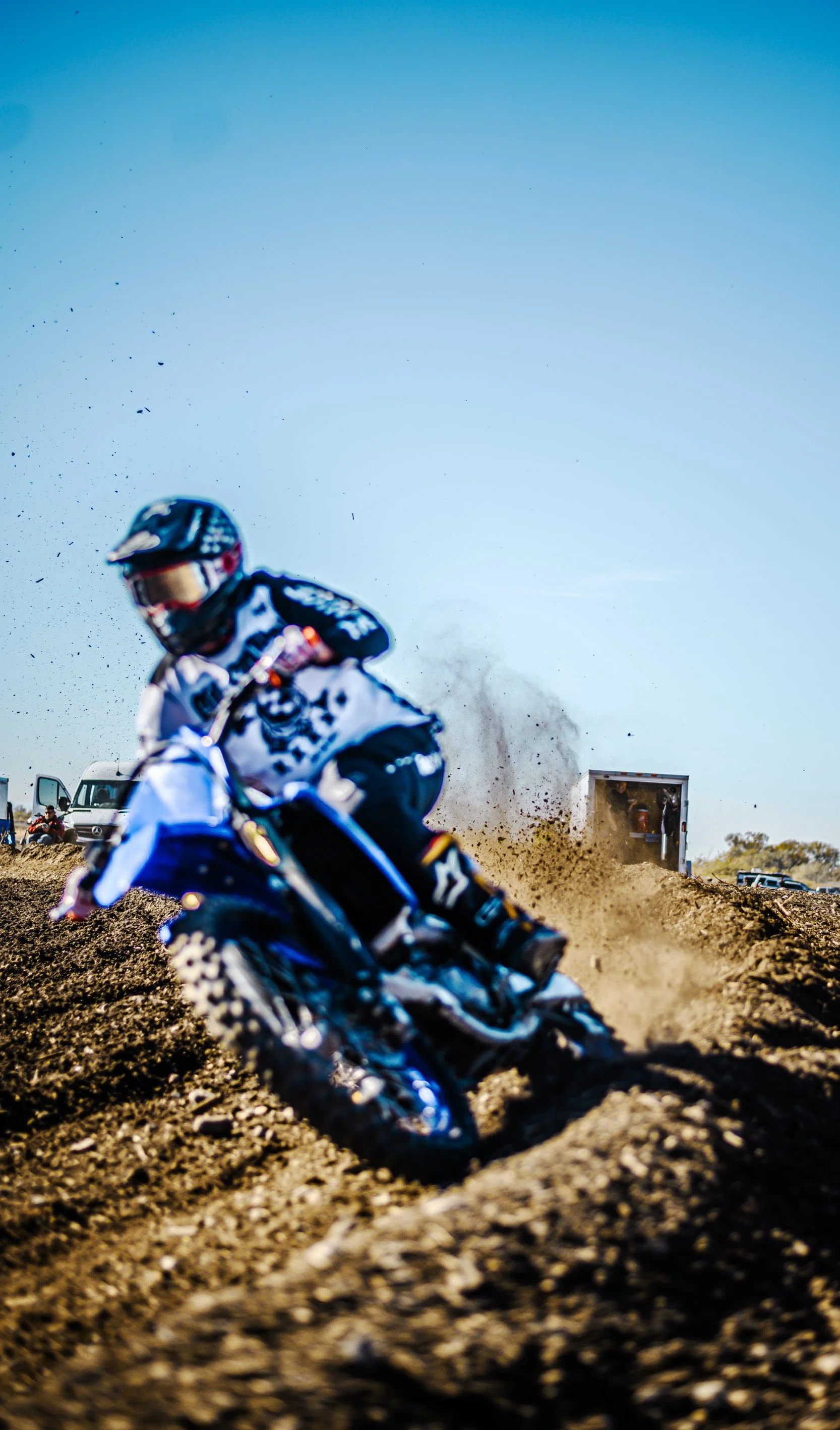 JUM_0631-3 (Custom).jpg