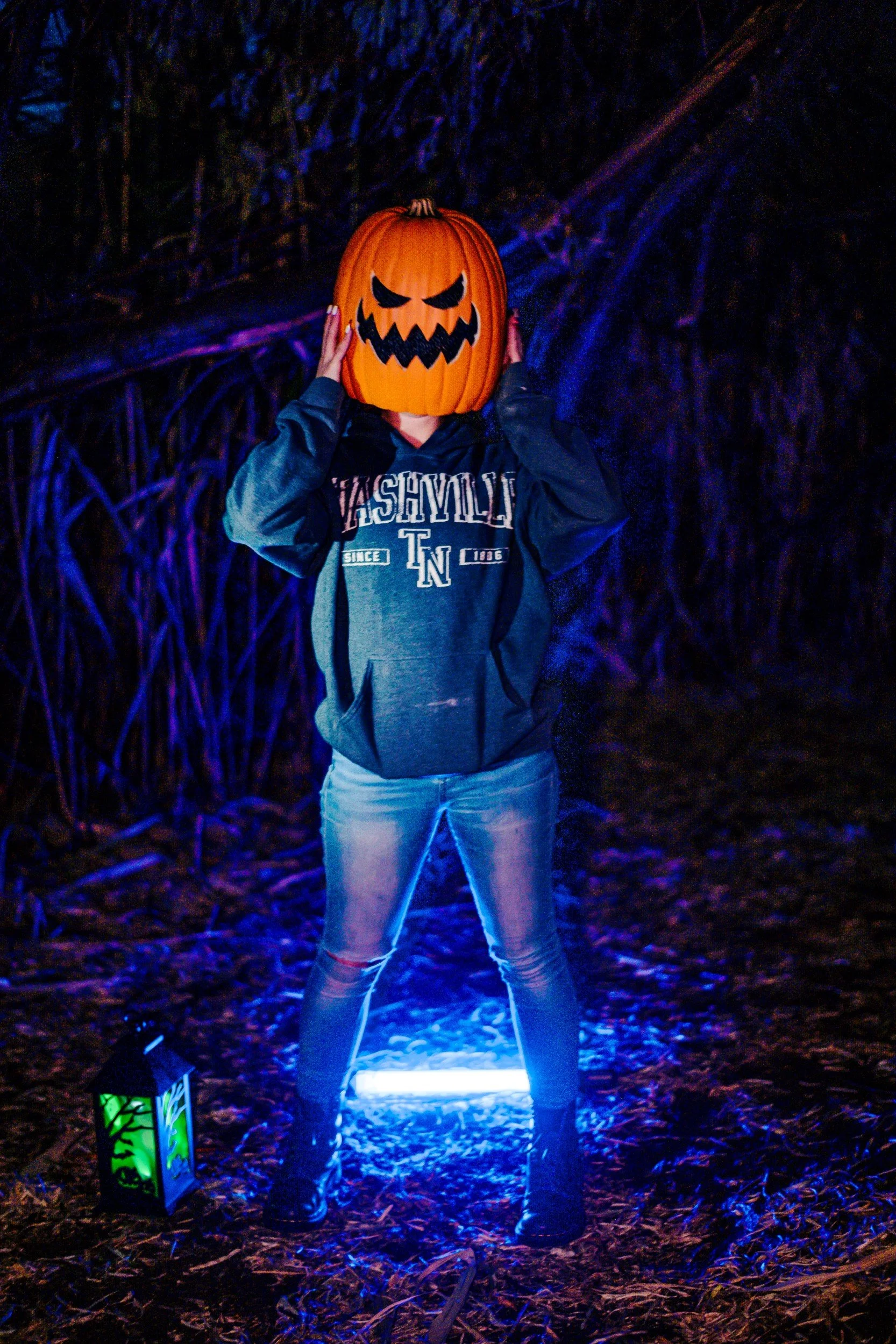 JUM_9718-1 (Custom).jpg