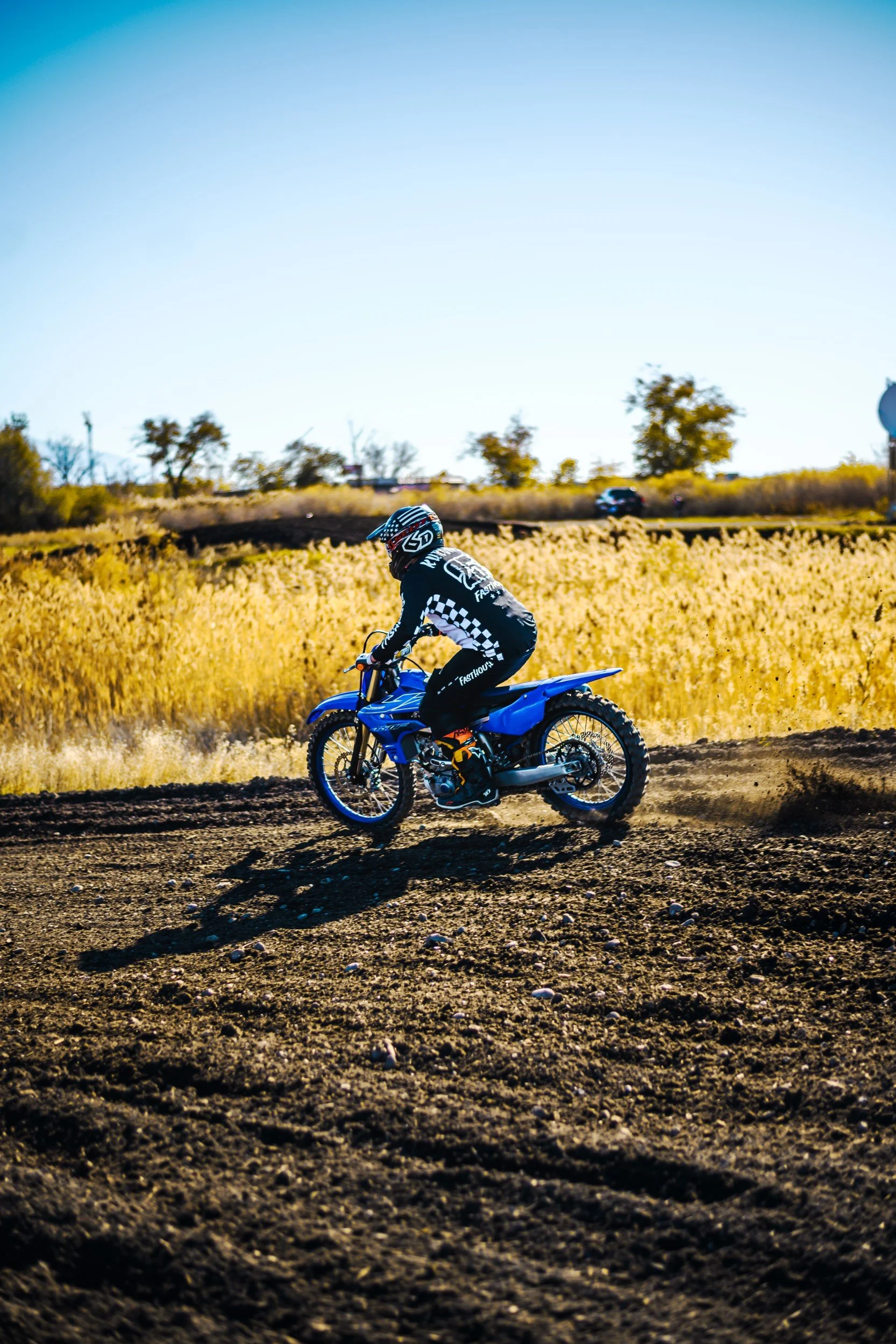 JUM_0702-1 (Custom).jpg