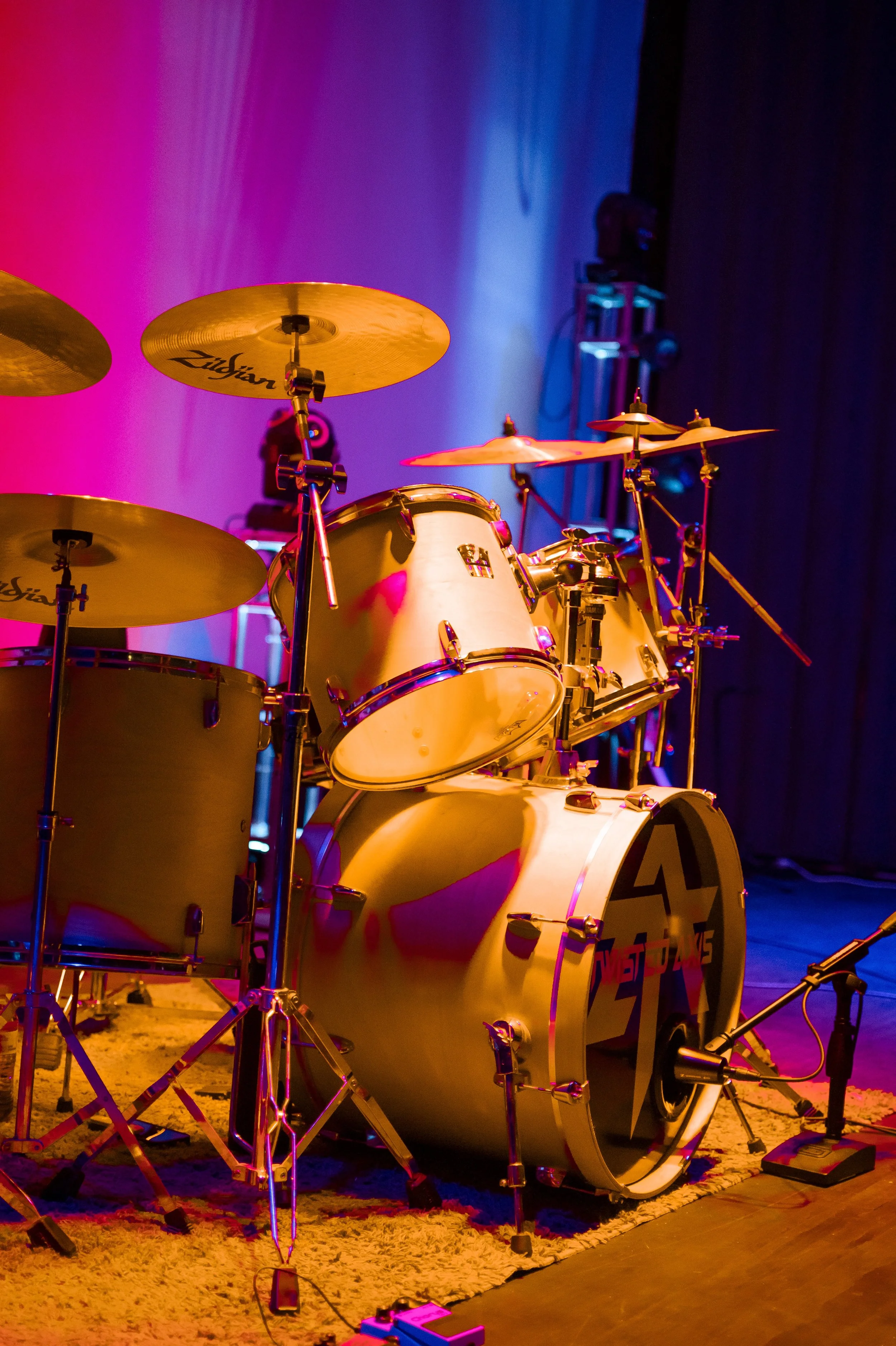 JUM_2128 (Custom).jpg