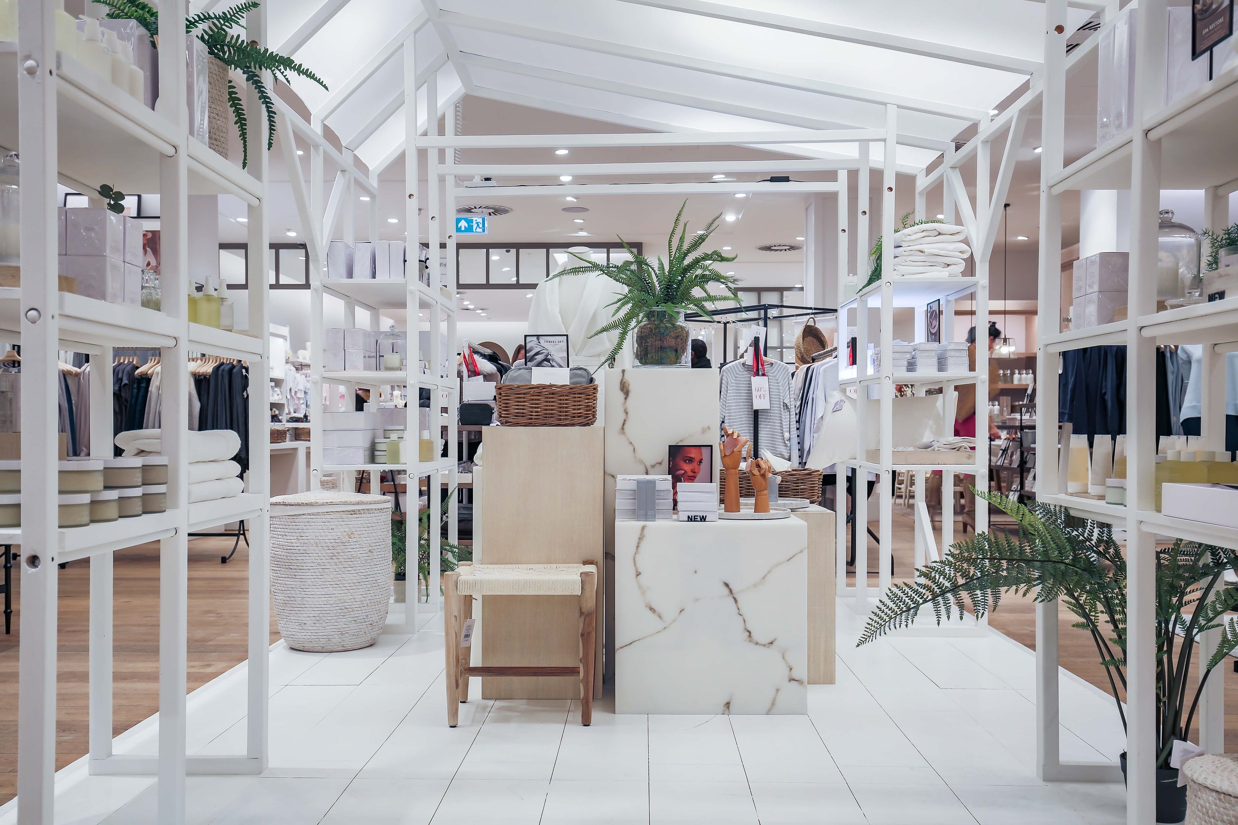 FR-WhiteCompany-3.jpg