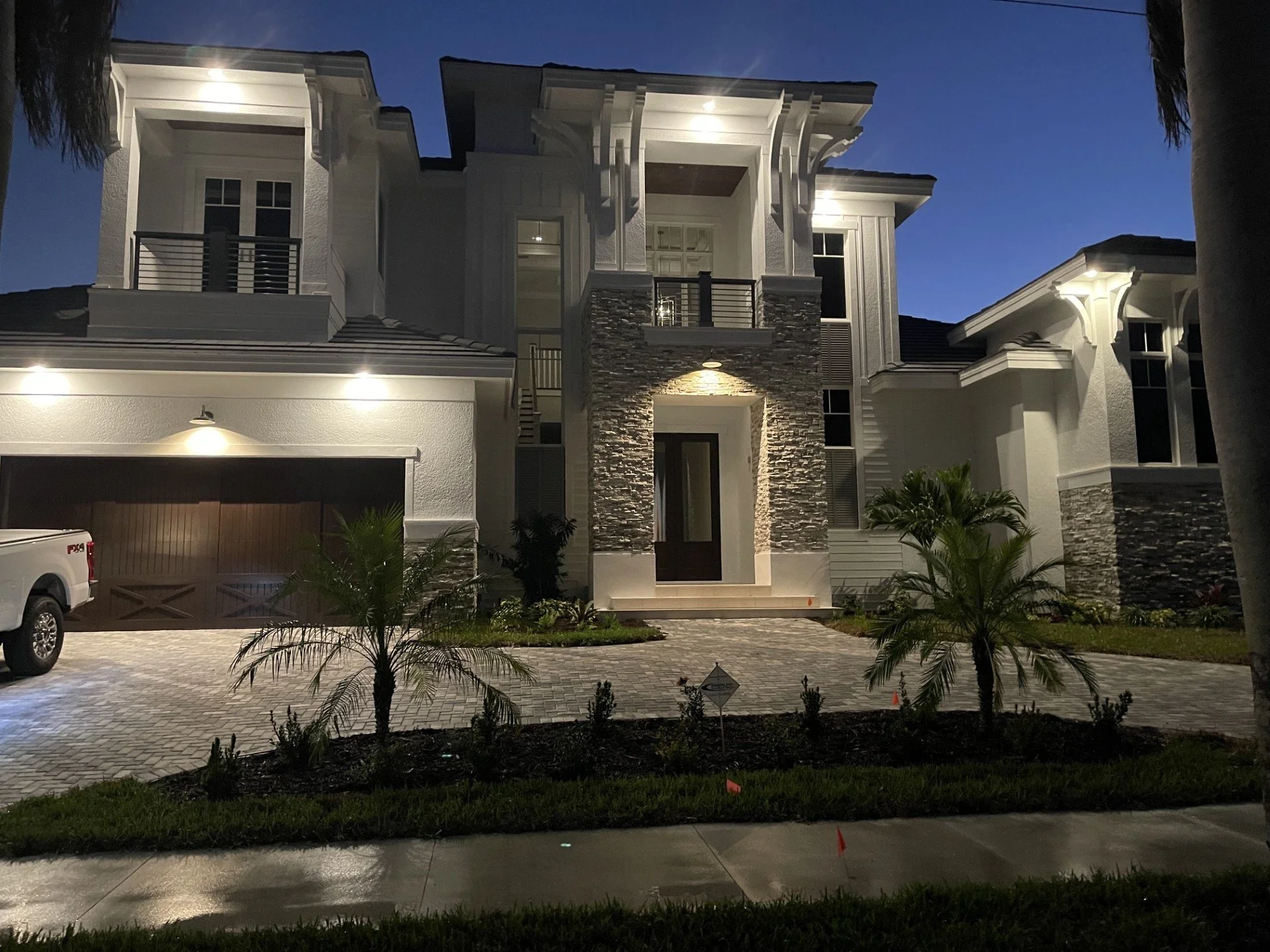 721 ROCKPORT CT.