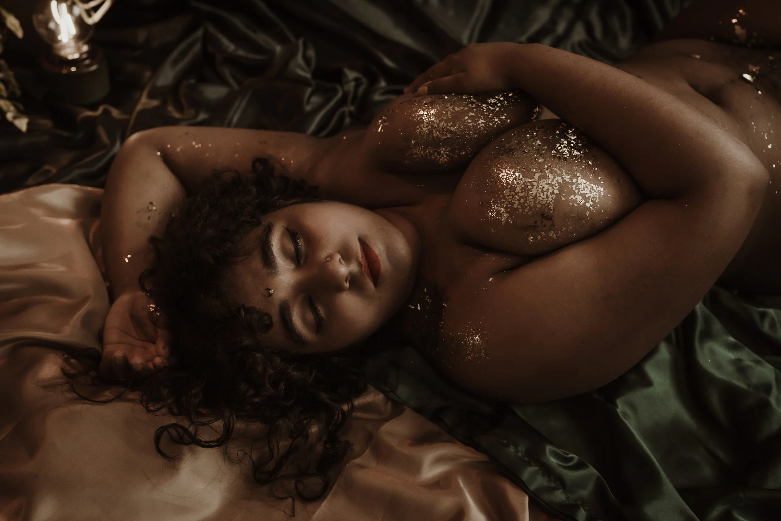 Ethereal Gold: A Unique Boudoir Add-On 