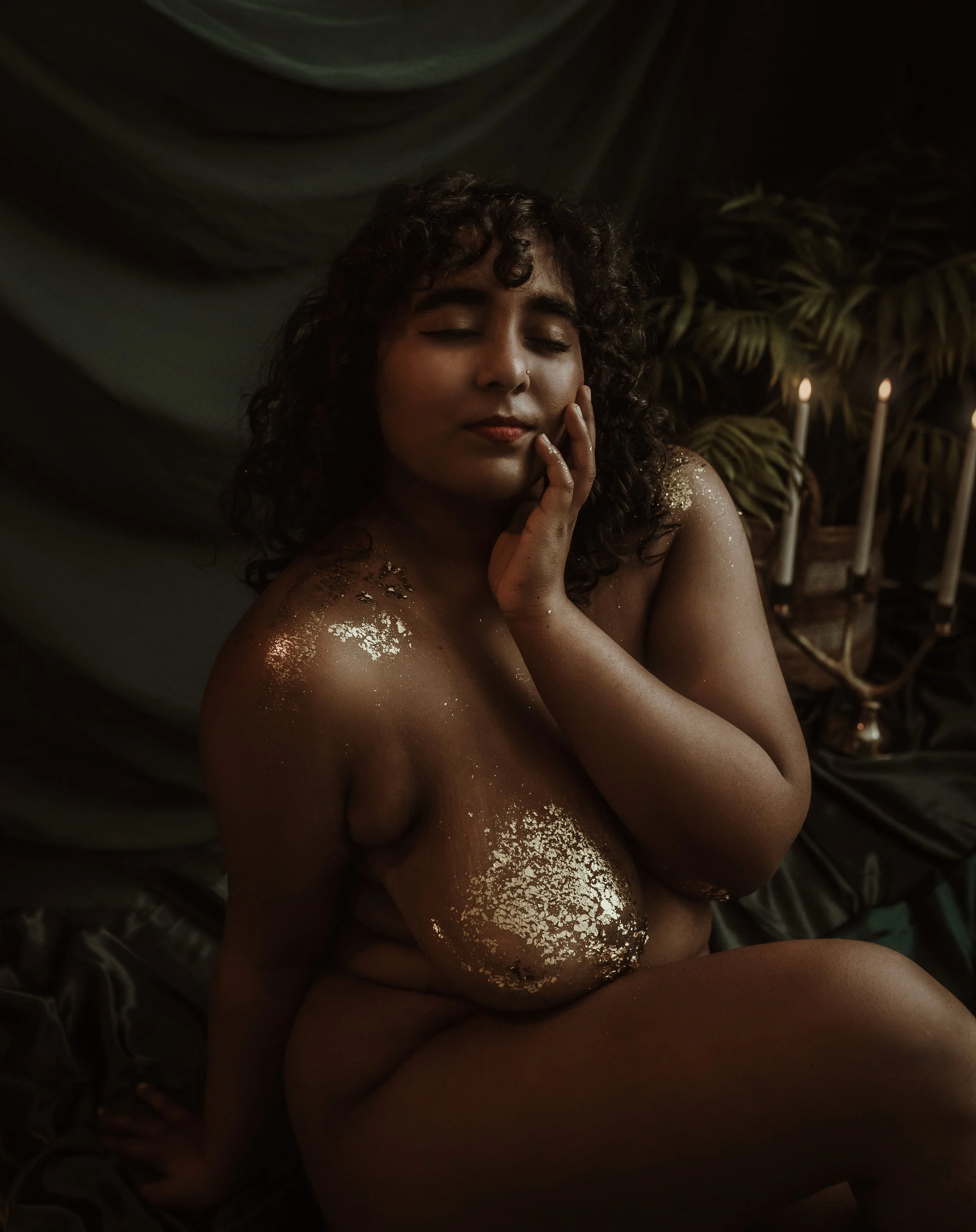 Glasgow boudoir photography session — guided intimate experience by Marieke Captures