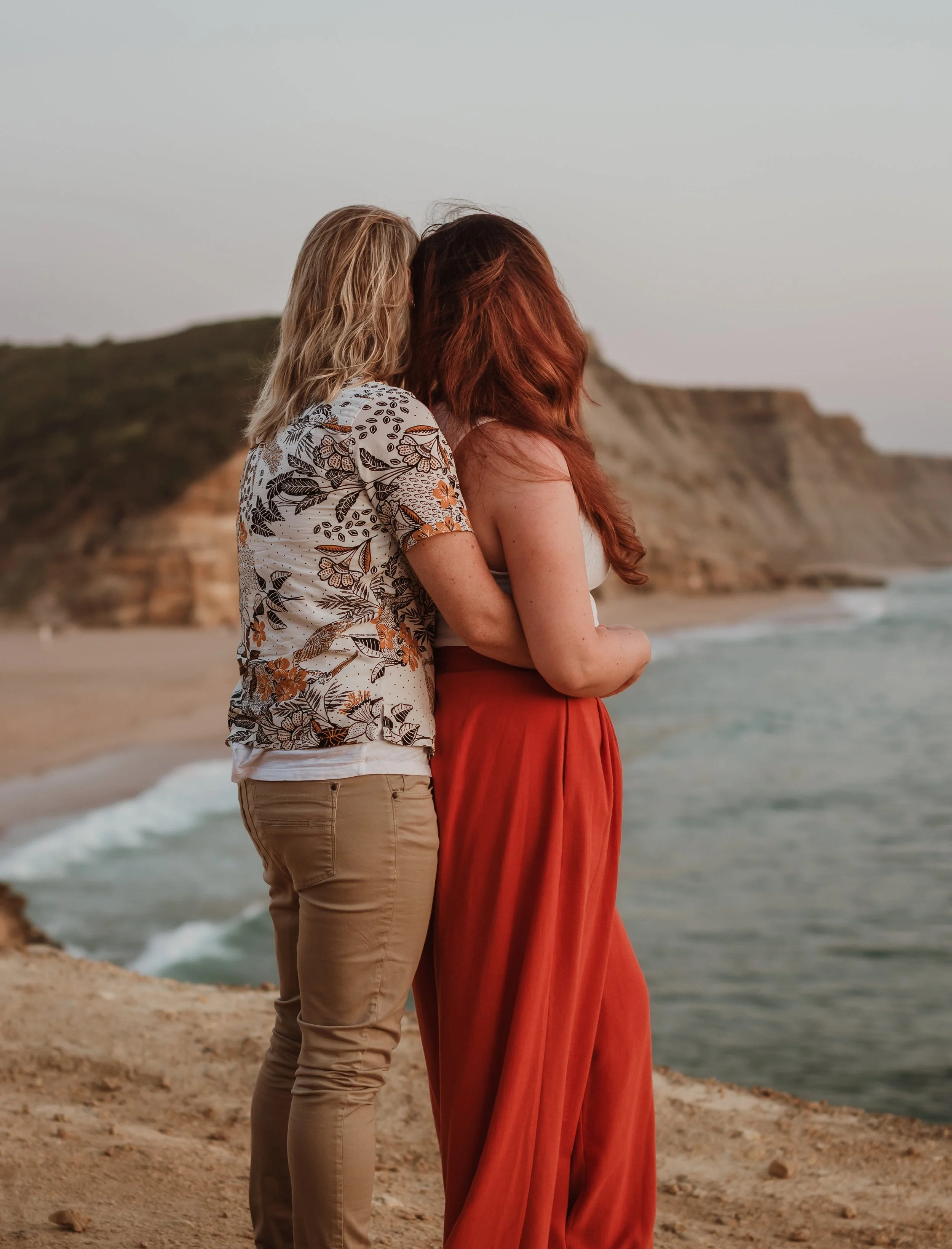 Marieke and her partner Dawn — the person behind Marieke Captures Glasgow