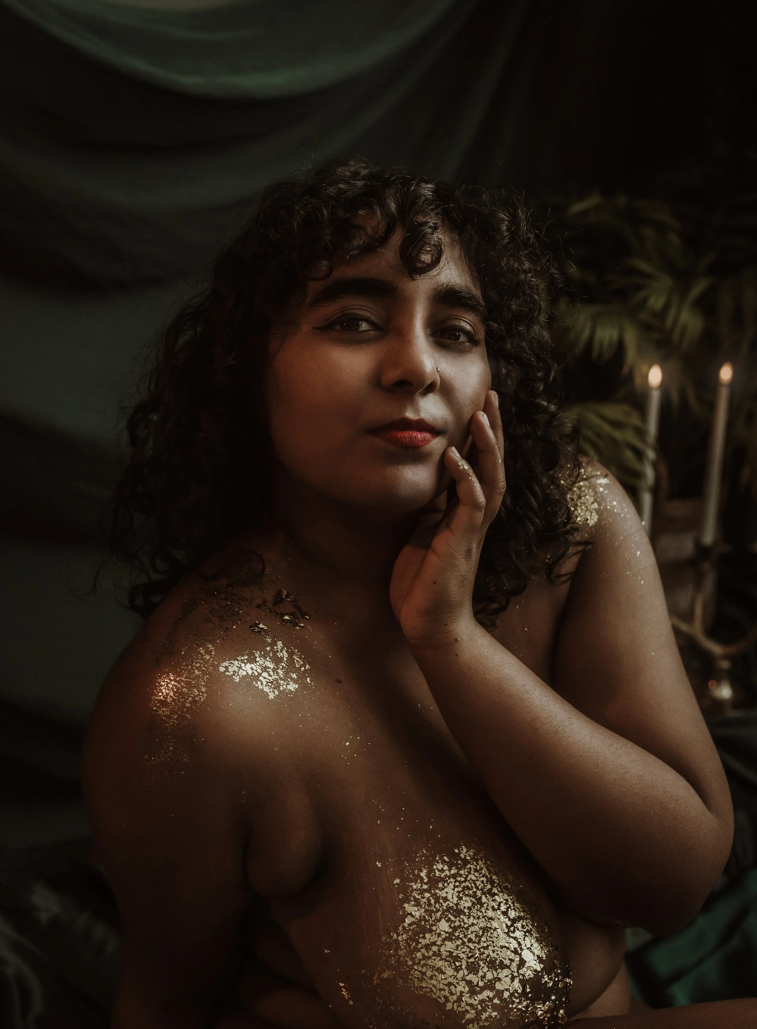 Atmospheric full-length portrait from the Ethereal Gold add-on at Marieke Captures boudoir studio, Glasgow, Scotland