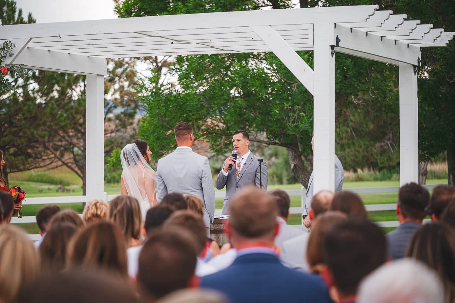 the-barn-at-raccoon-creek-wedding-ceremony-photos.jpg