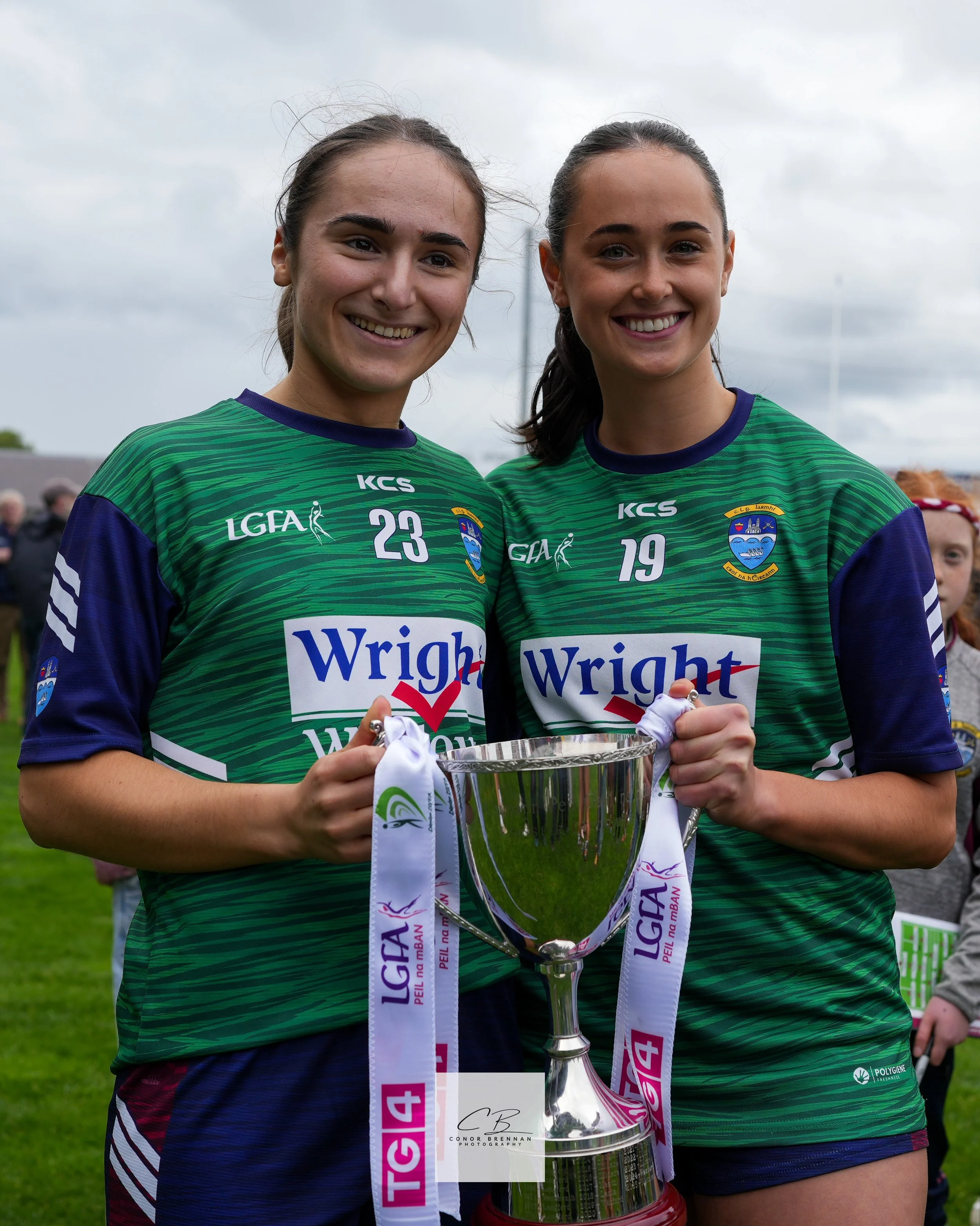 CB206380.jpg
