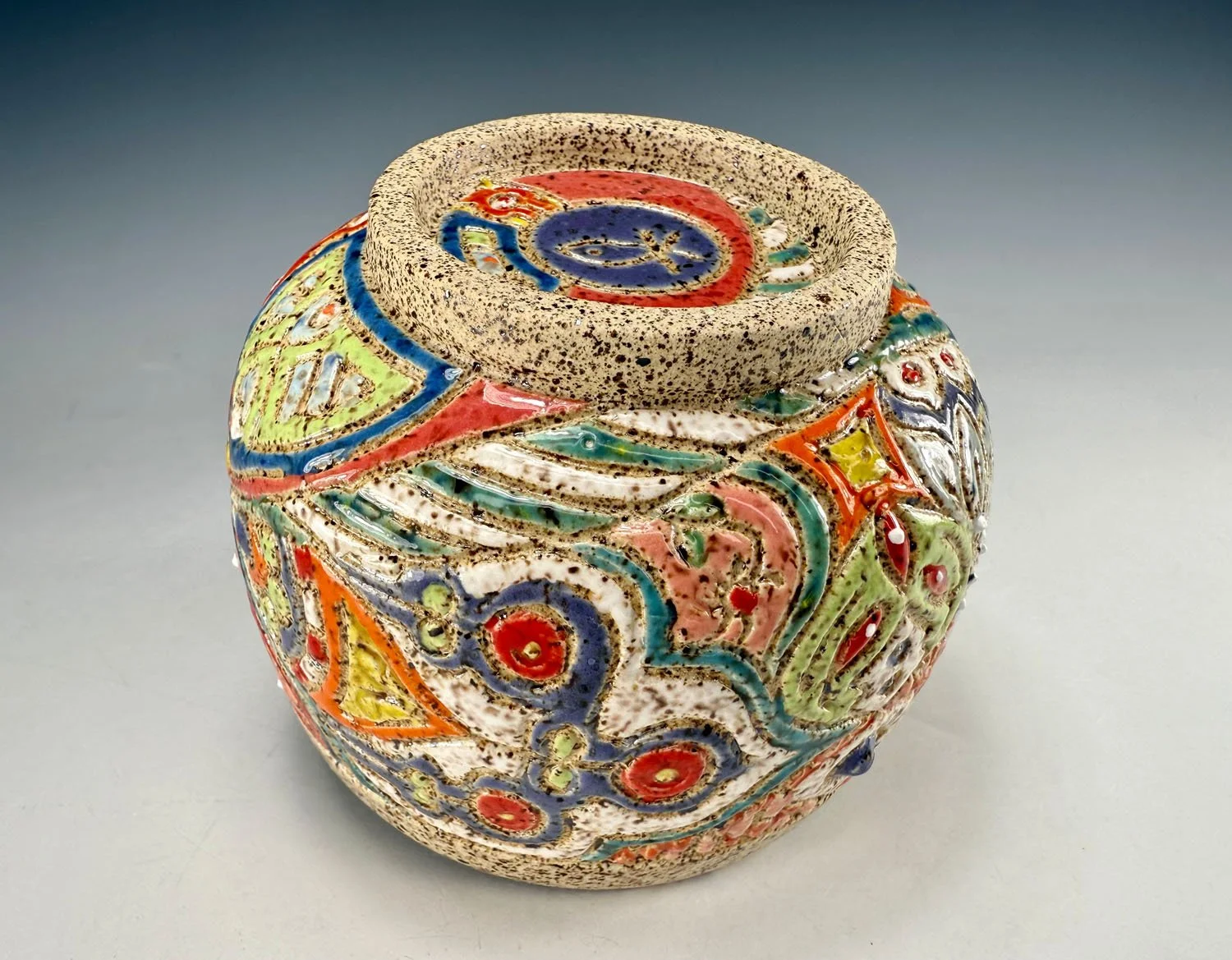 Bottom side of Freeform carved stoneware tea bowl