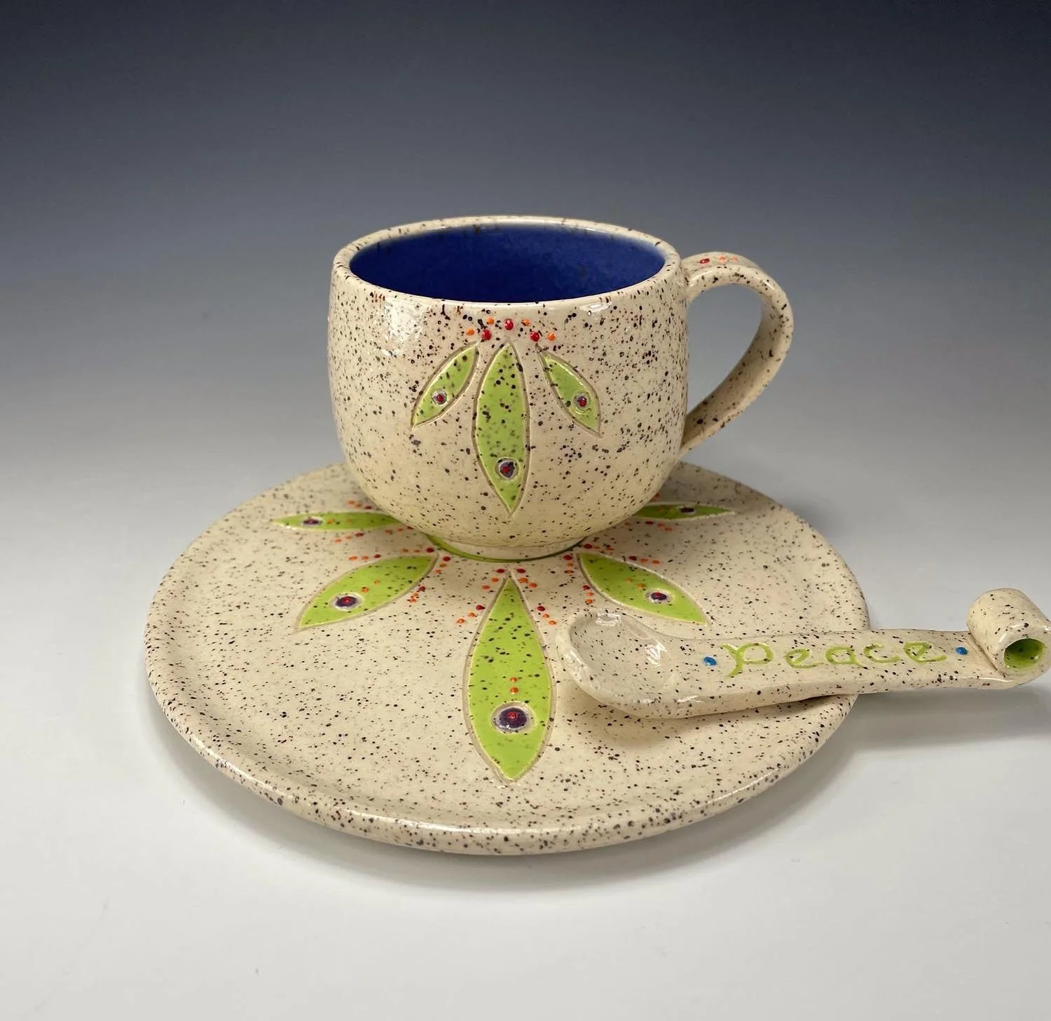 Peace cup saucer spoon stoneware set