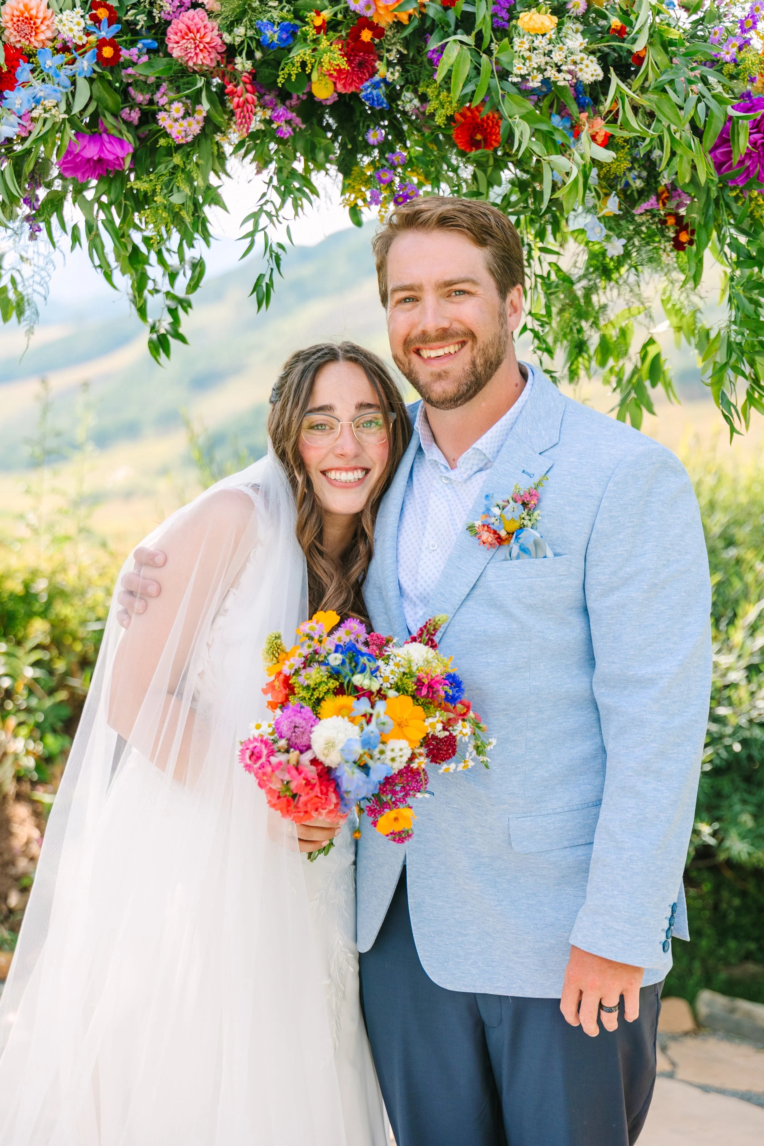 Mackenzie+SamWedding-MountainGarden-325.jpg