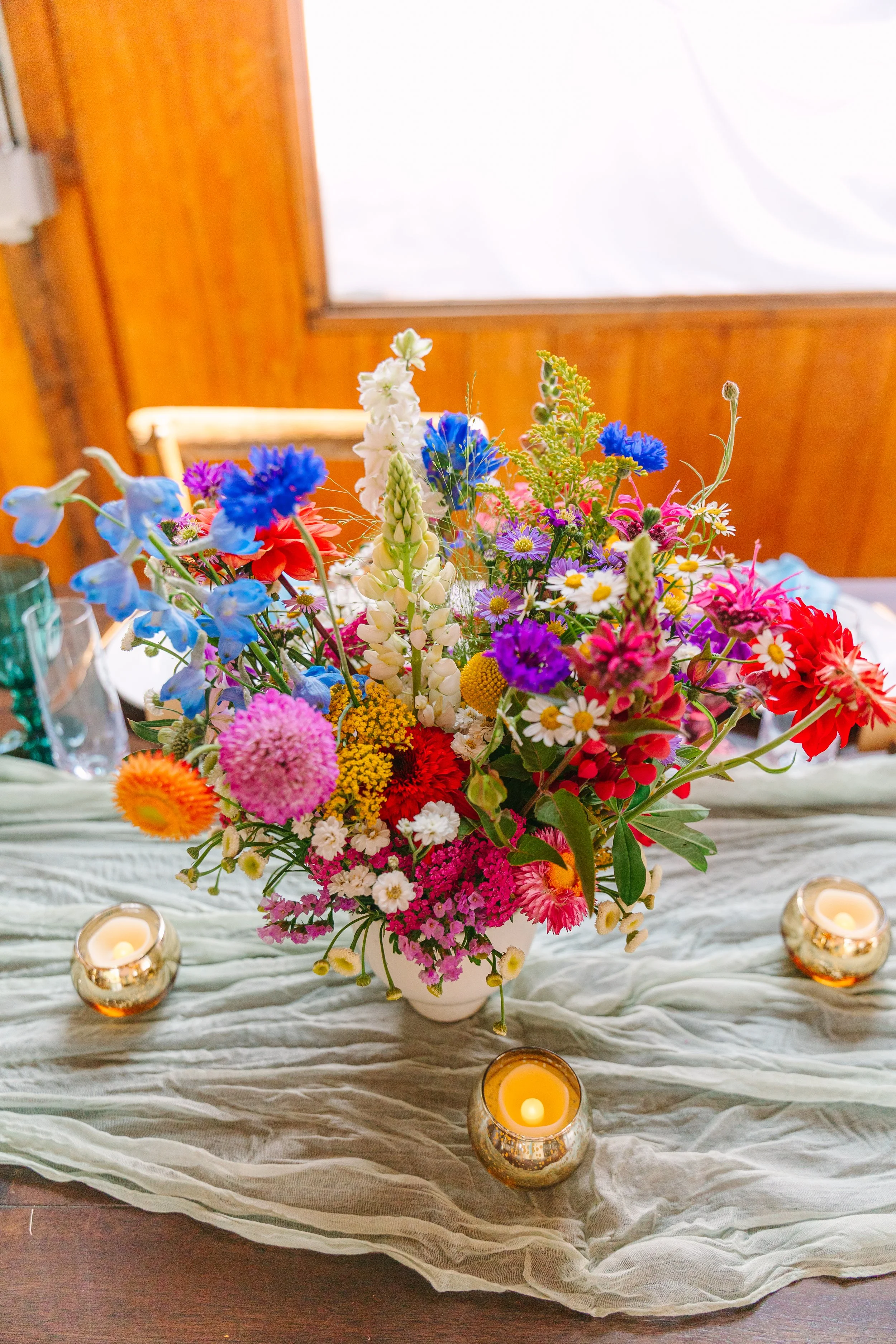 Mackenzie+SamWedding-MountainGarden-122.jpg