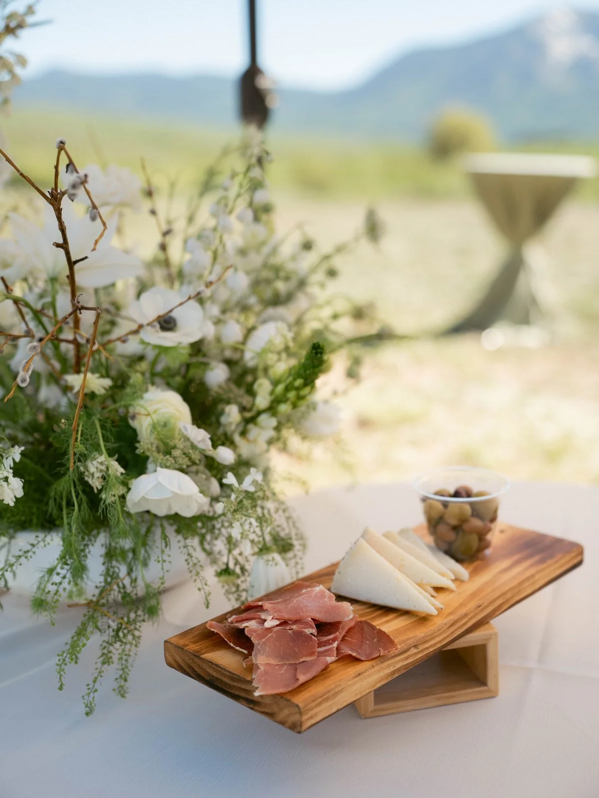Leah Black Photography-Mack + Ricky Wedding-Crested Butte-961_websize.jpg