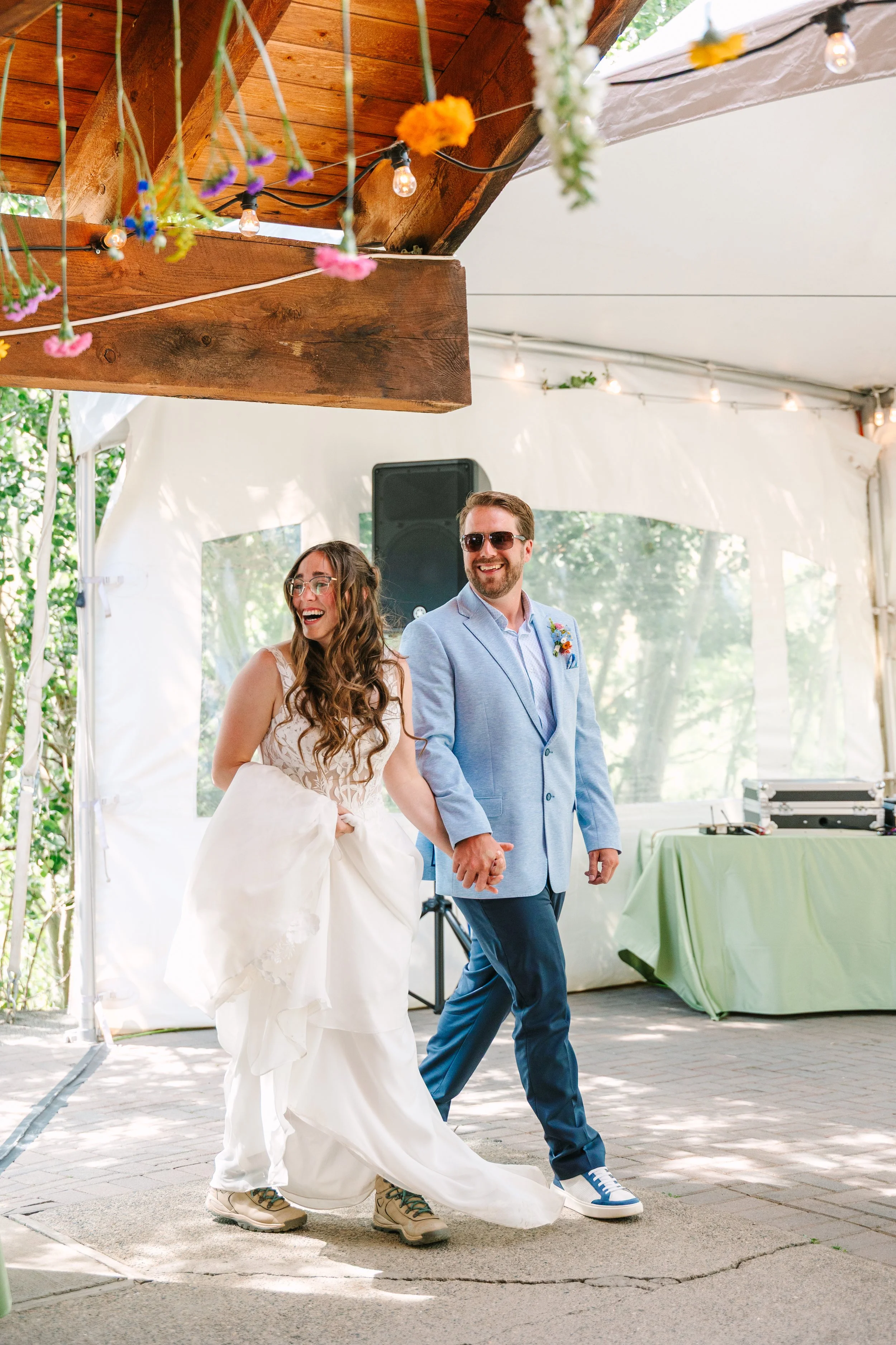 Mackenzie+SamWedding-MountainGarden-131.jpg