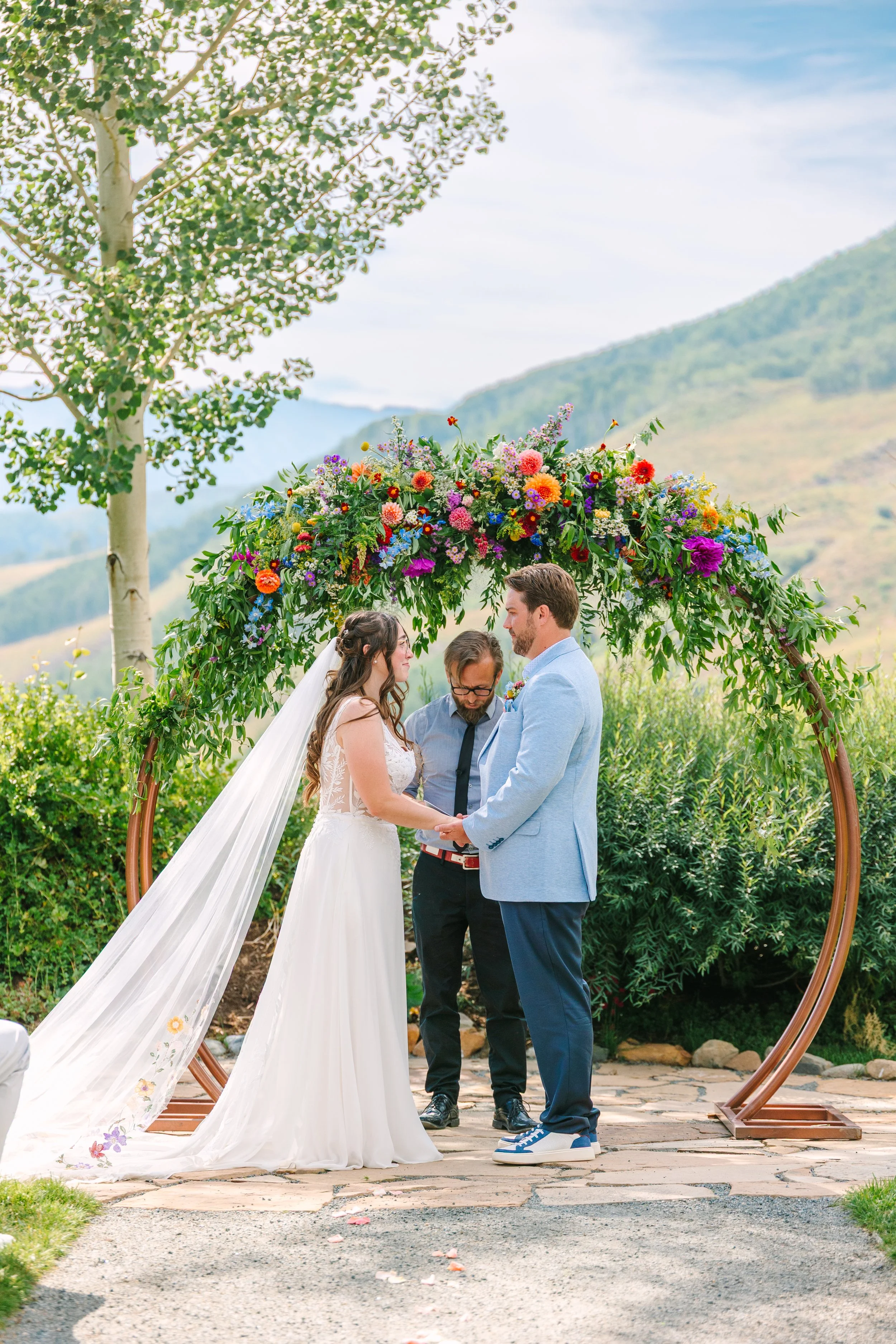 Mackenzie+SamWedding-MountainGarden-212.jpg