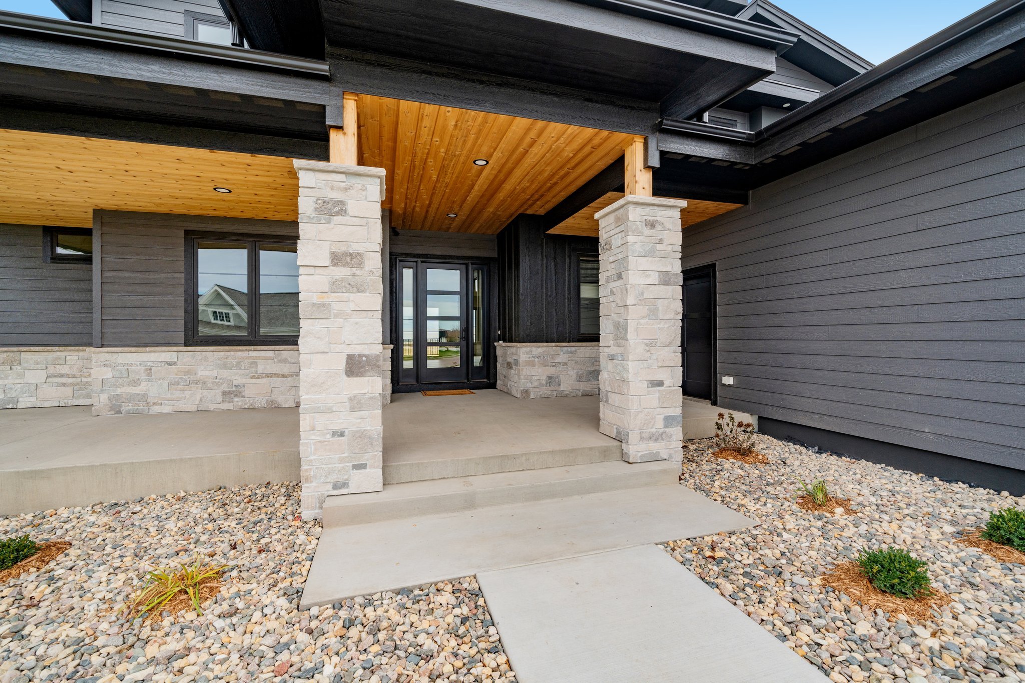 83-web-or-mls-Timber Oak Ext-001.jpg