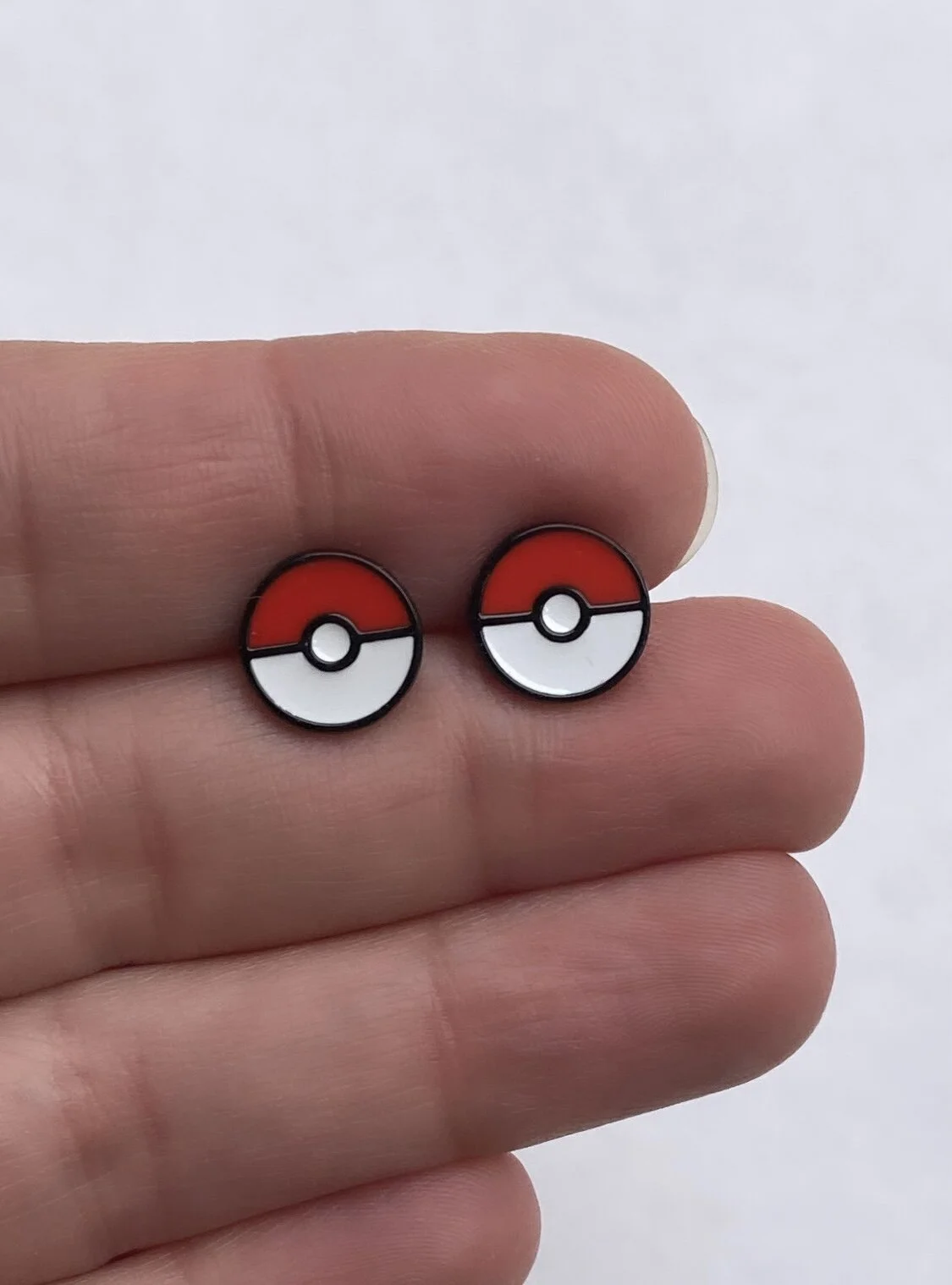 D3309A89-3DB6-4ED8-9DAA-8C8B849F0624