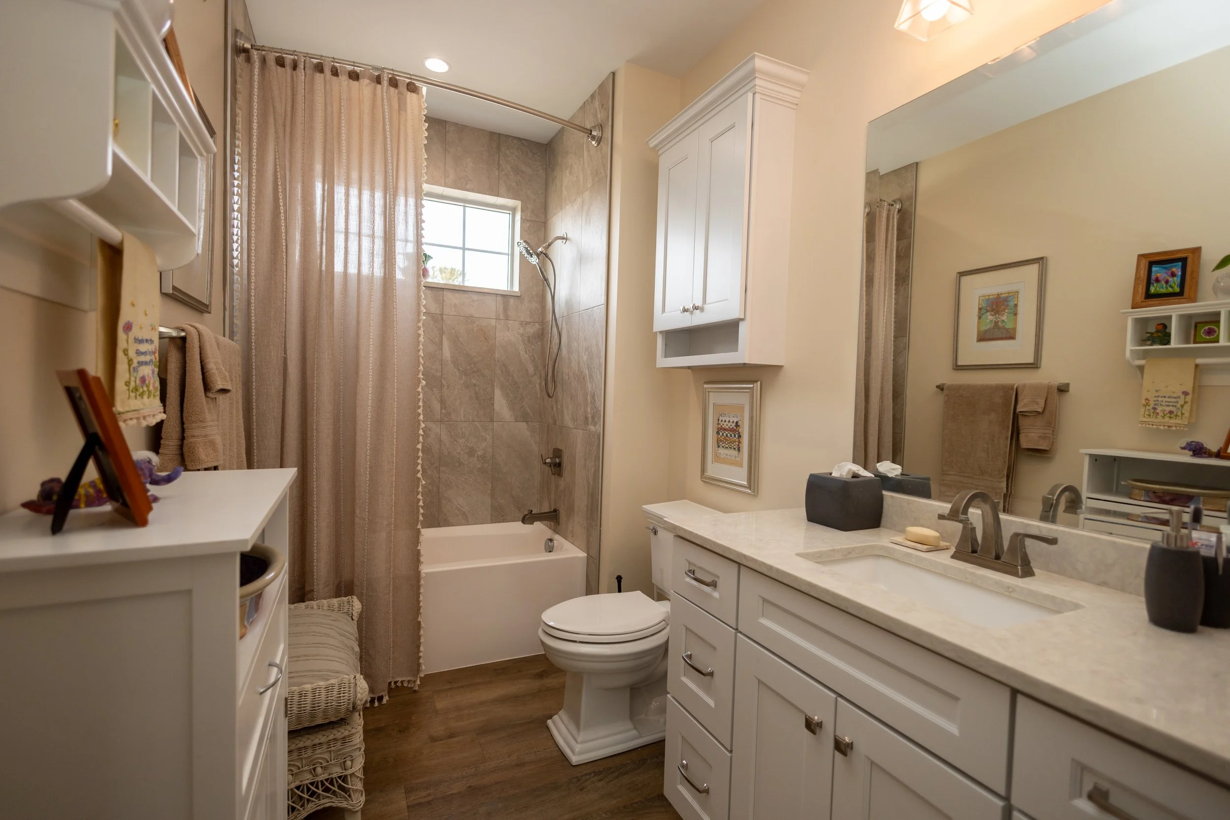E27A0381-HDR.jpg