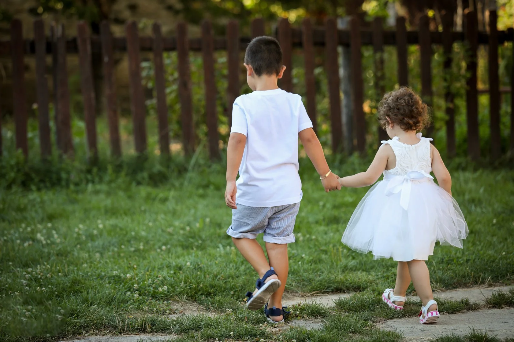 72156702_1319259834900834_6456668780398379008_n copy.jpg