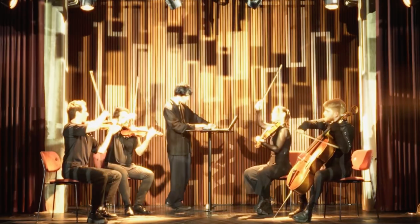 Musikvideo für das Delta V Ensemble