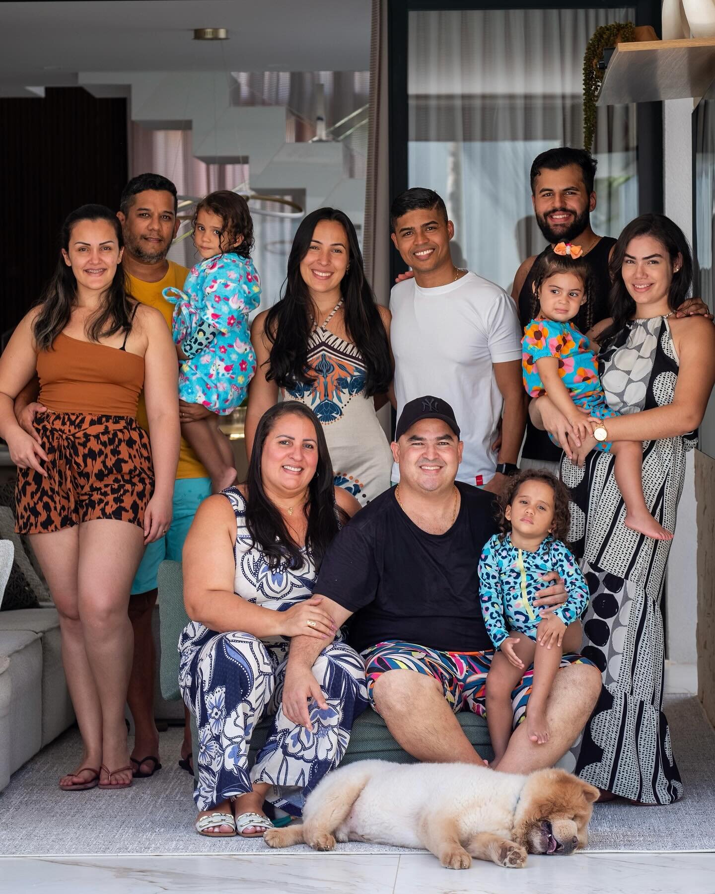 A alegria da fam&iacute;lia, reunida no prop&oacute;sito de aproveitar todos os espa&ccedil;os da casa, representa a concretiza&ccedil;&atilde;o da nossa miss&atilde;o. 

Na Casa Cascata, a satisfa&ccedil;&atilde;o no olhar de cada integrante da fam&