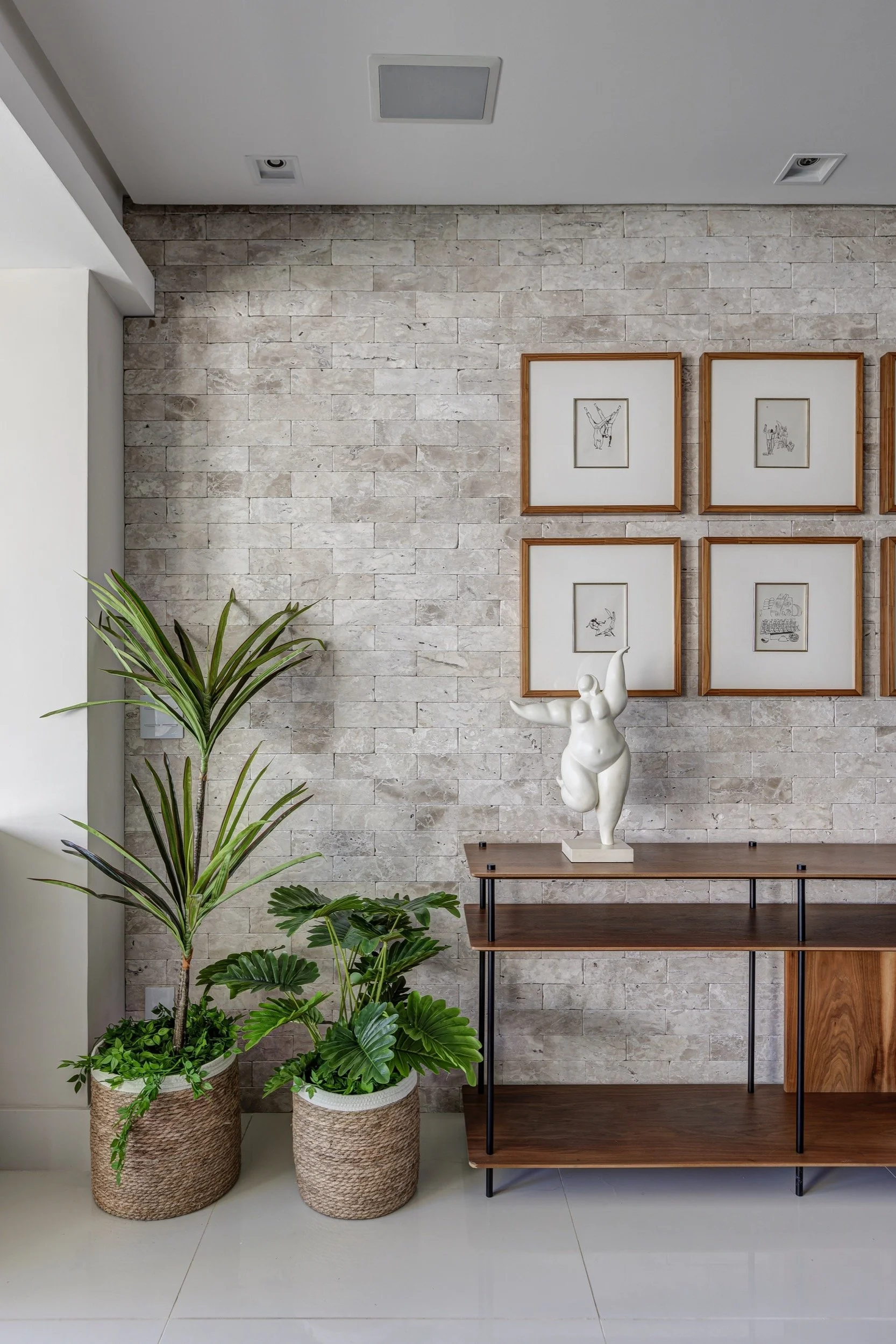 Reforma Apartamento - Villaggio Panamby - Horto Florestal - Living Tria Galeria - Pinheiro Martinez Arquitetura