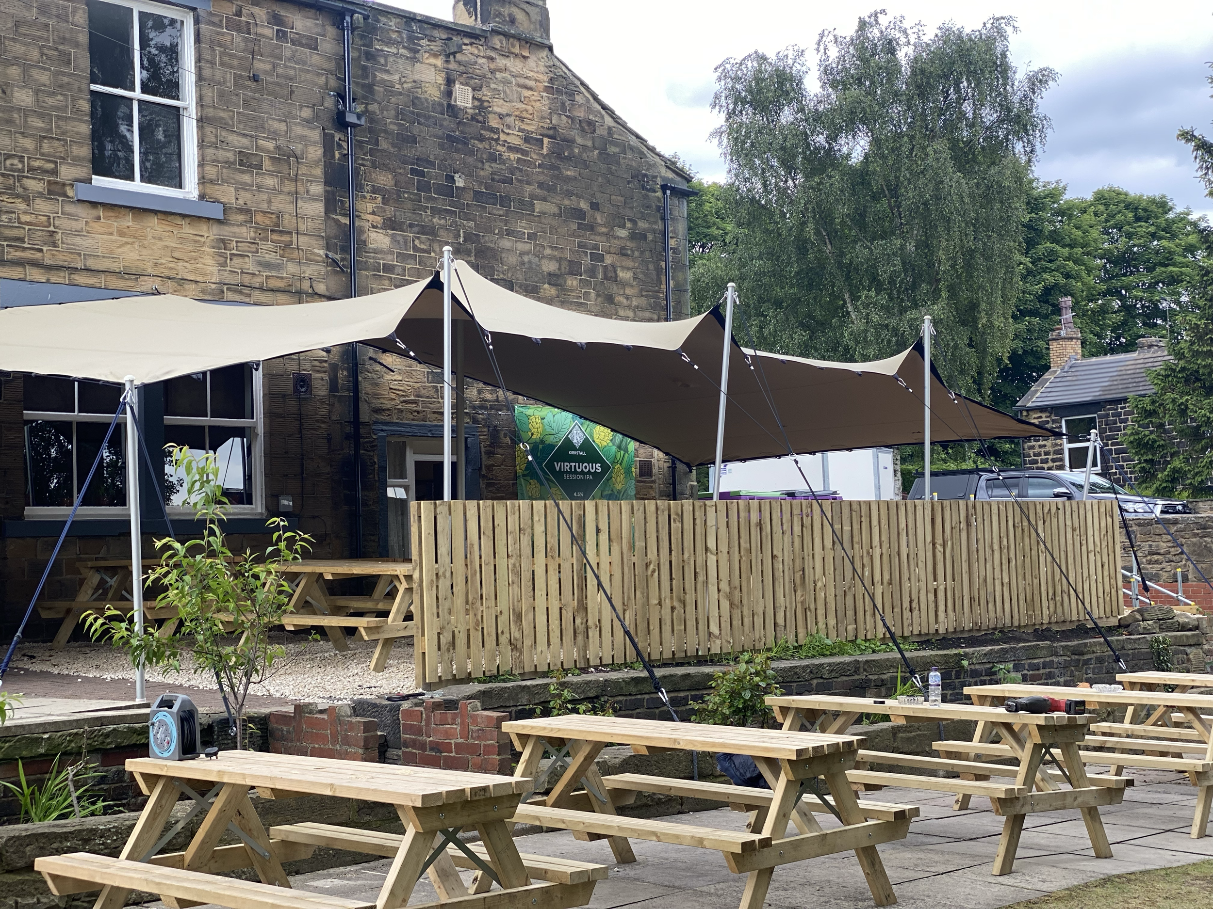 Stretch tents
Event tents
Outdoor tents
Flexible tent structures
Tensile fabric structures
Stretch fabric canopies
Weather-resistant tents
Customized stretch shelters
Portable stretch marquees
Pop-up event tents
Stretch tent rentals
Wedding tent solu