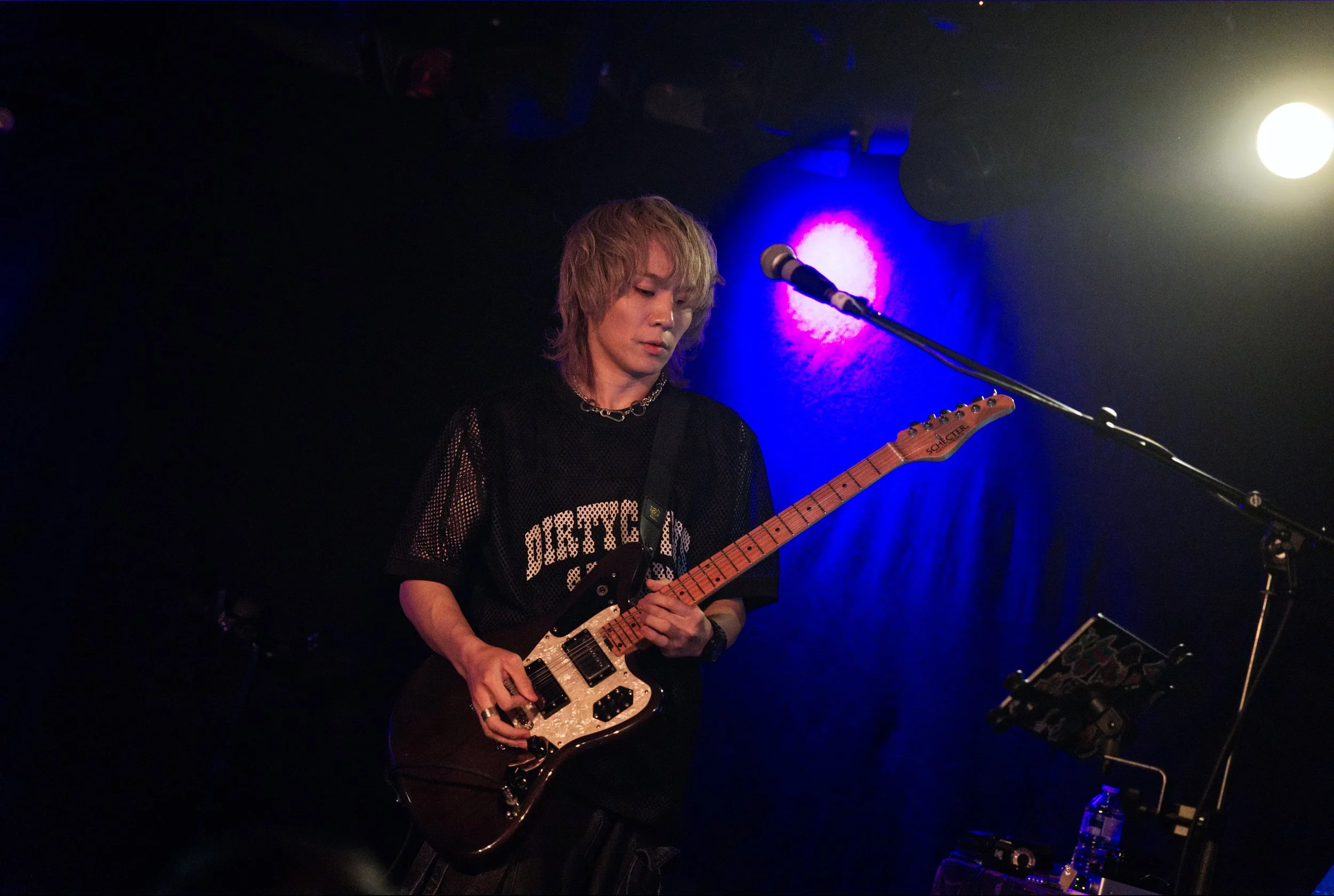 Guitarist AVO HD 1.jpg