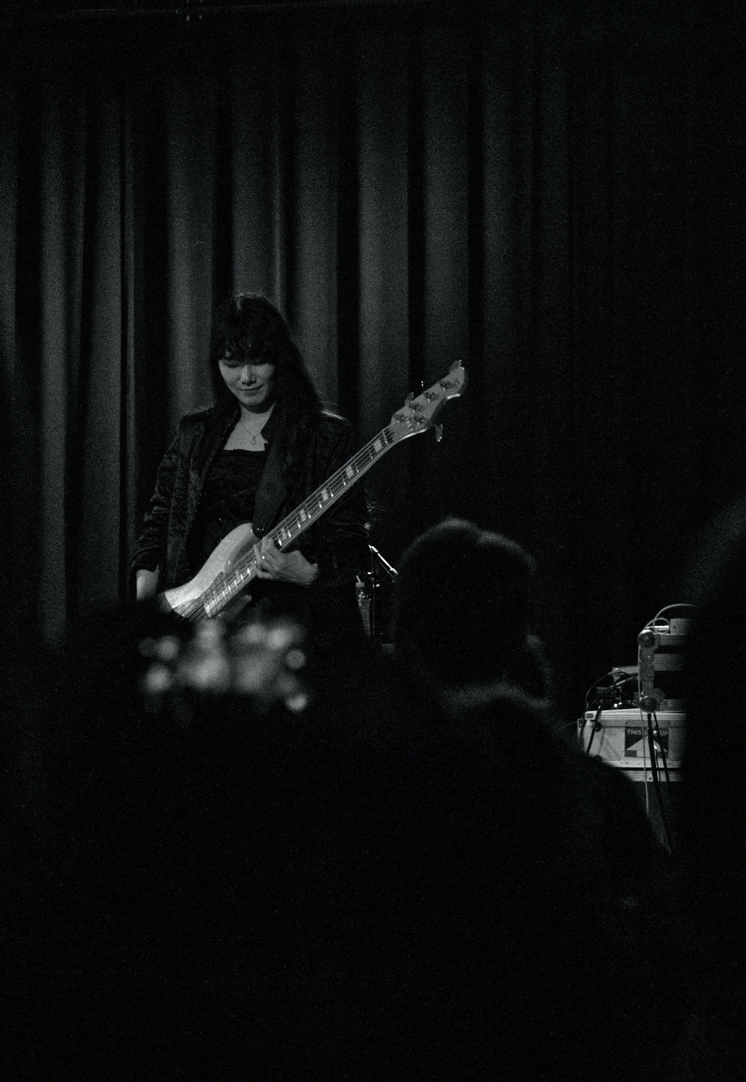 Misa bnw 1.jpg
