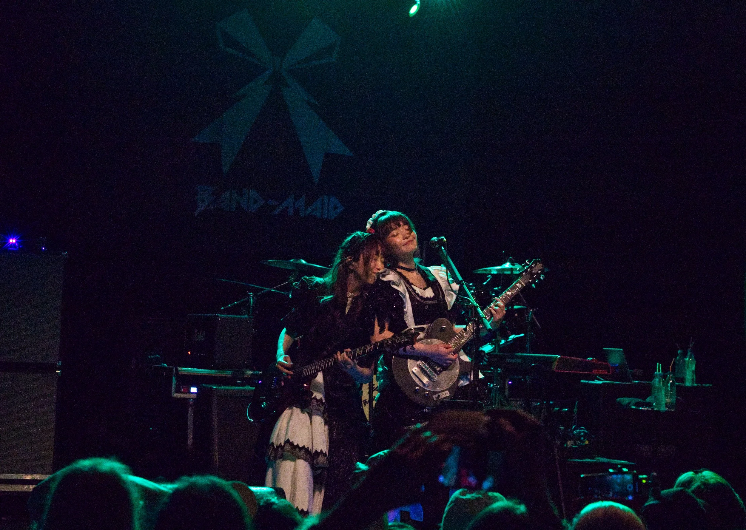 kanani & miku 1.jpg
